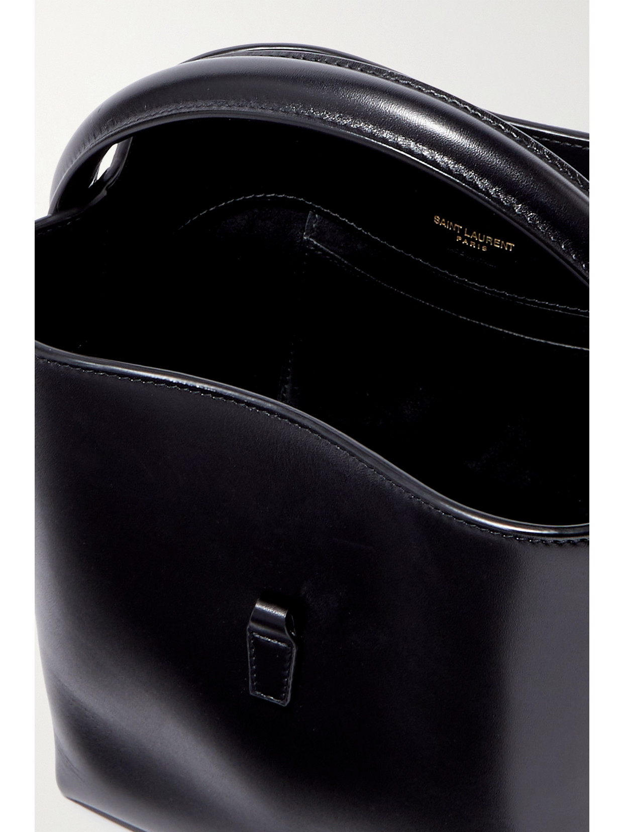 Saint Laurent Le 37 Small Leather Bucket Bag In Black