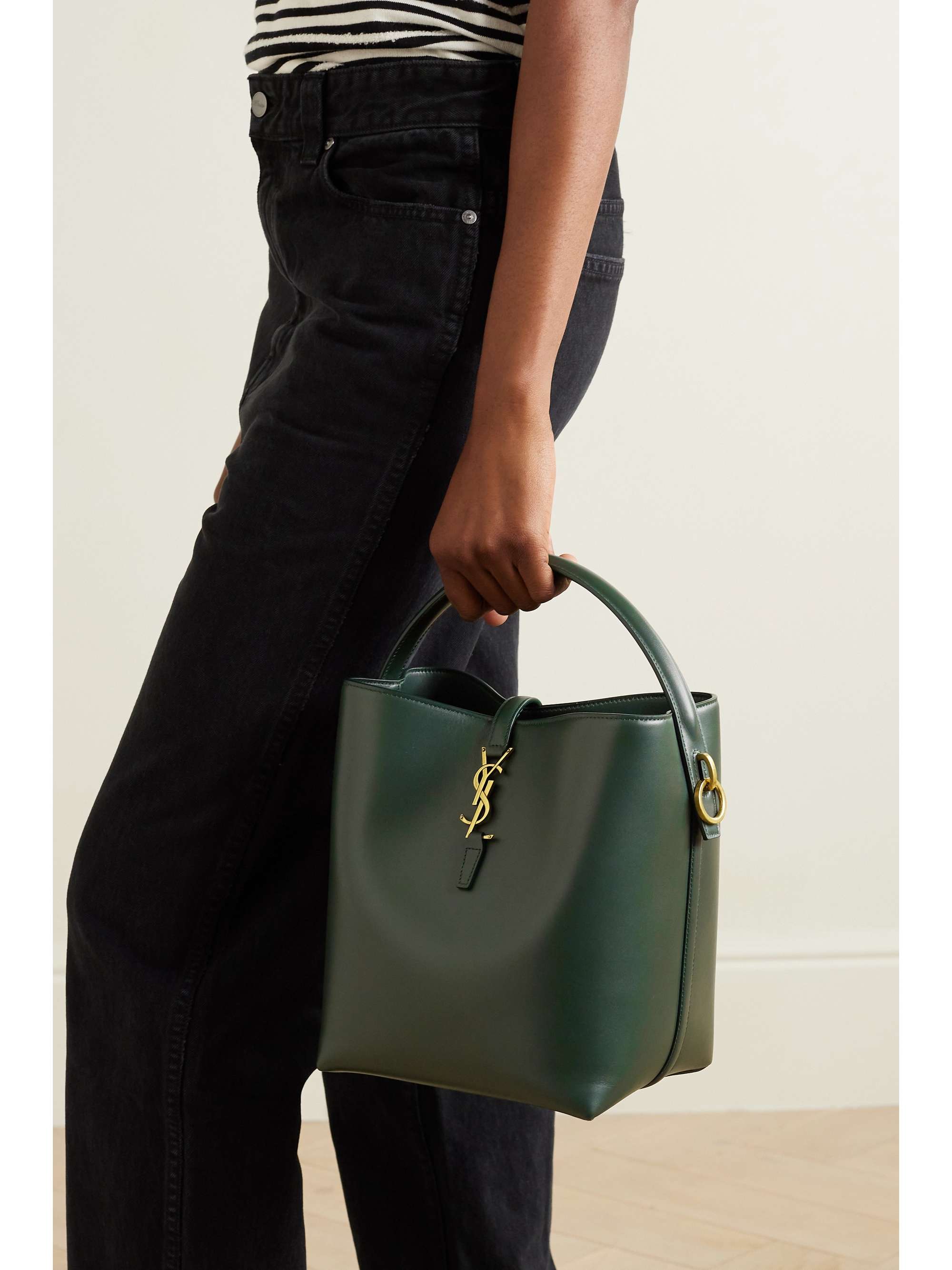 ショルダーバッグ・ポシェット SAINT LAURENT Large leather bucket bag Green SAINT LAURENT Le 37 leather bucket bag | NET-A-PORTER