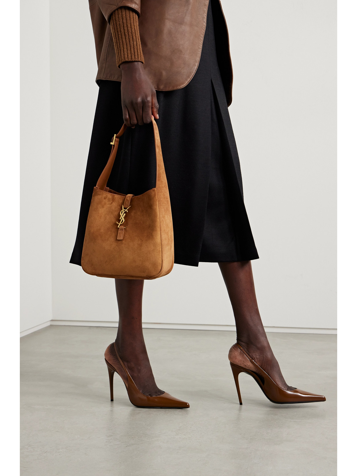 Saint Laurent Le 5 À 7 Supple Small Suede Shoulder Bag In Brown