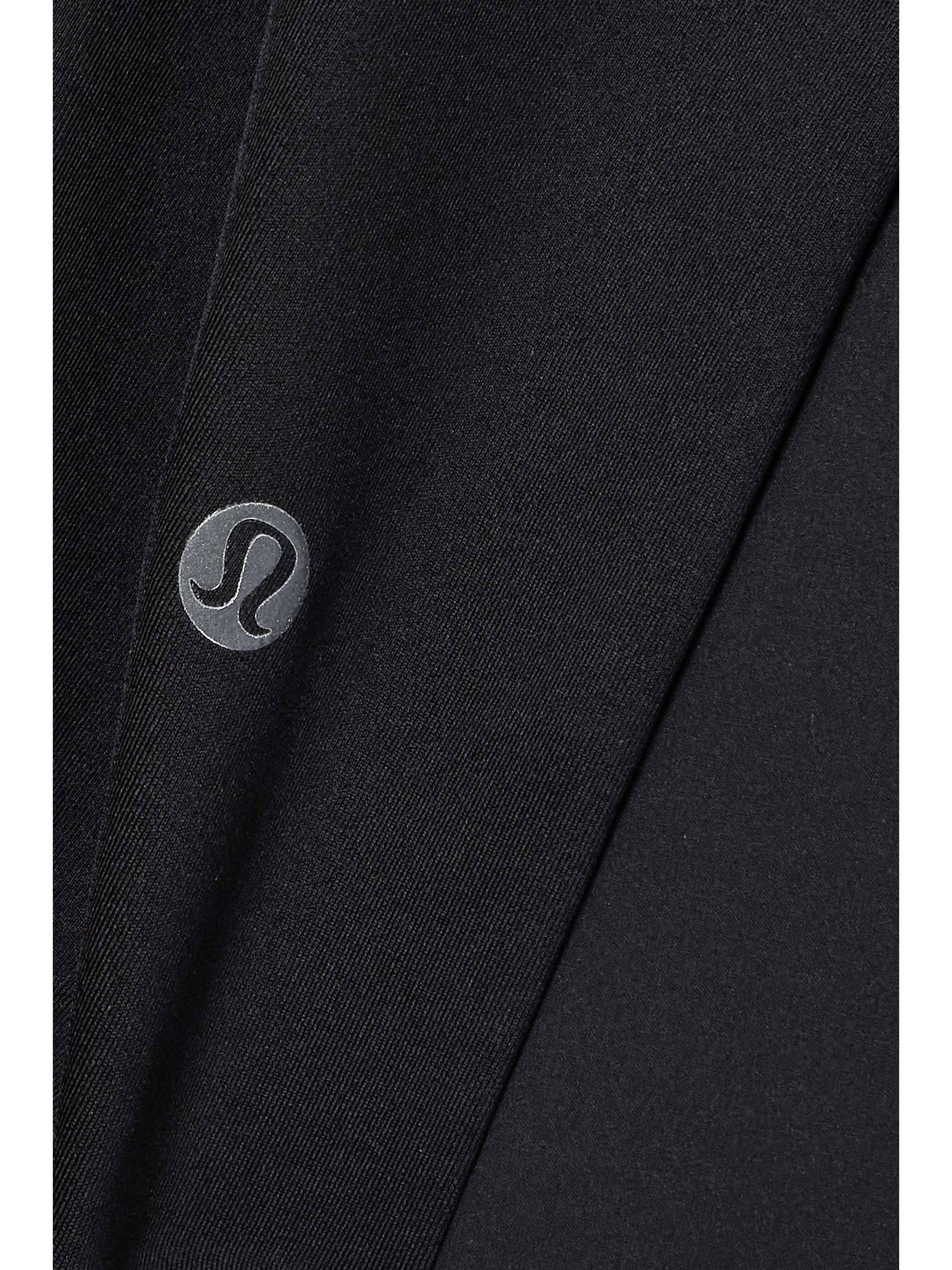 LULULEMON 