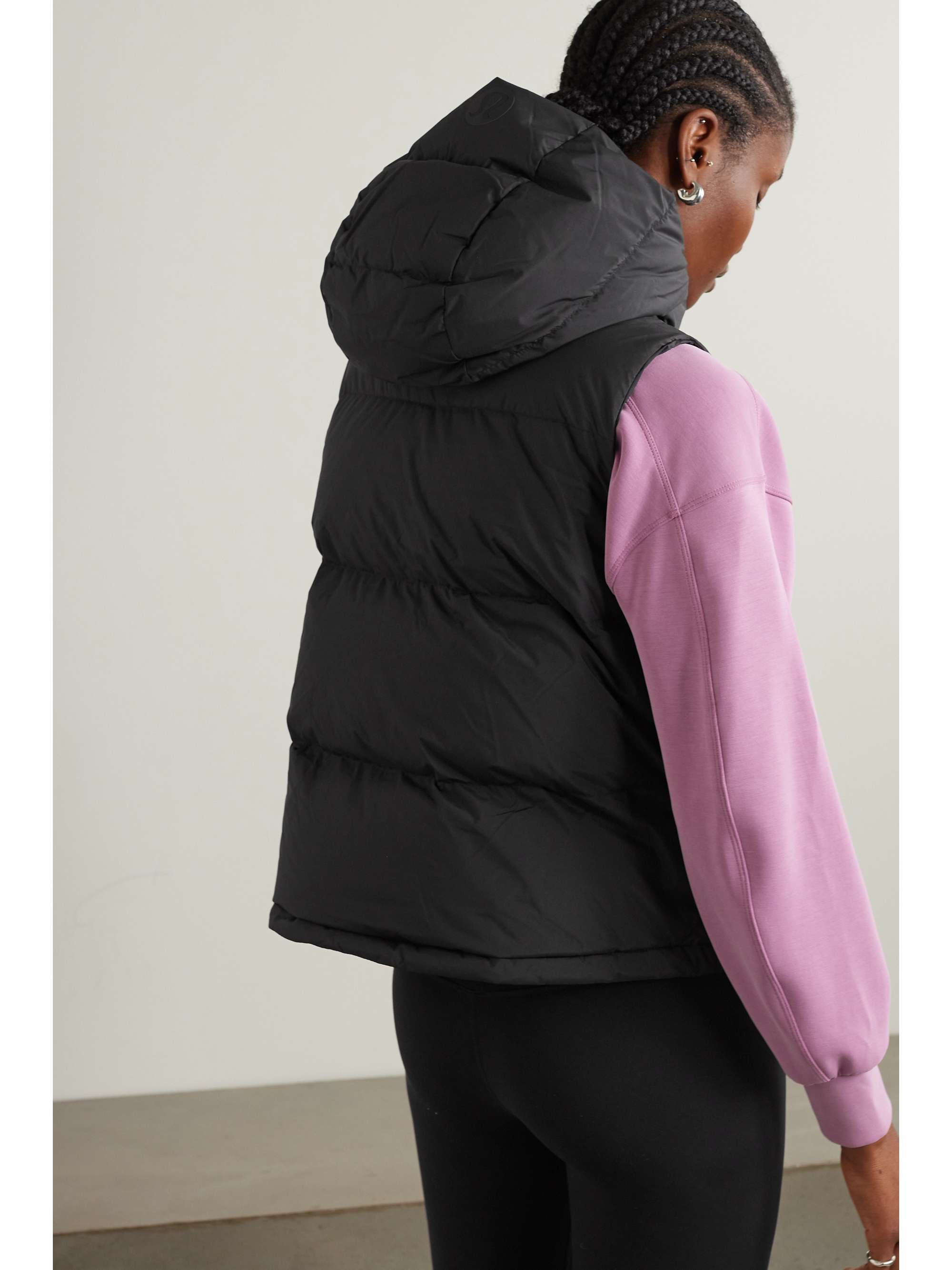 LULULEMON 