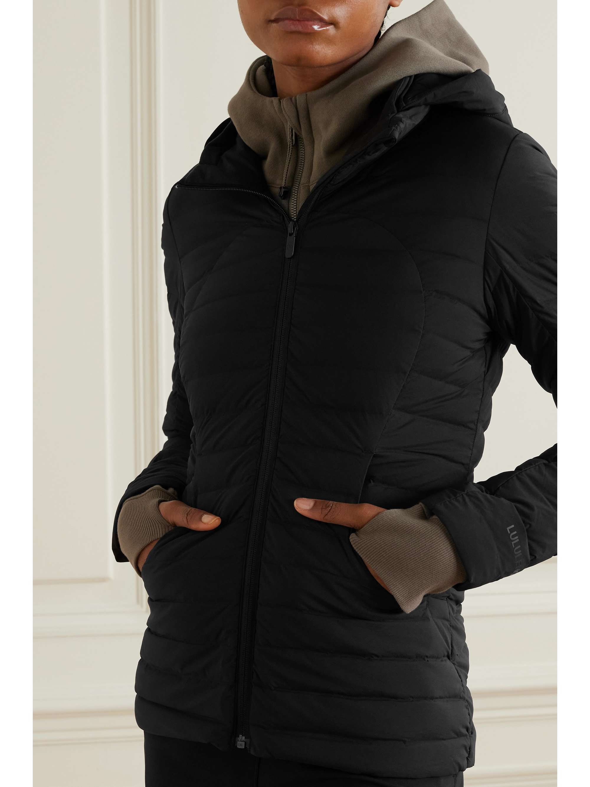 LULULEMON 