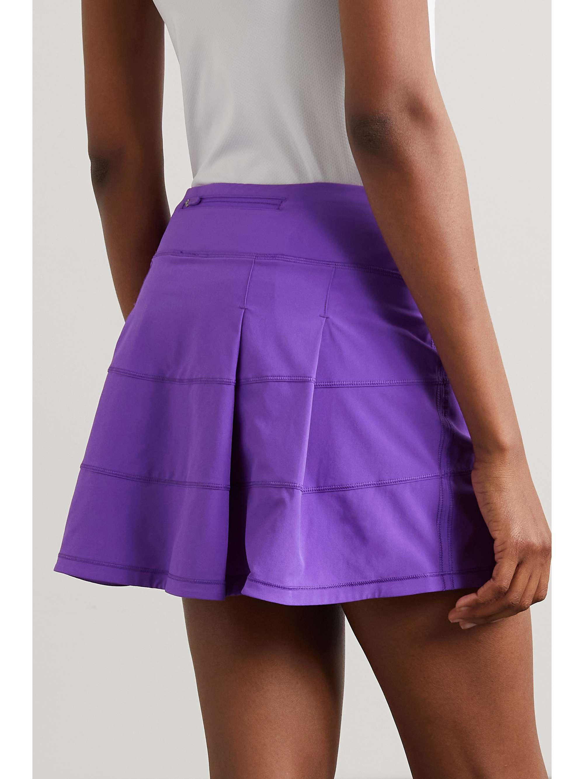 LULULEMON 