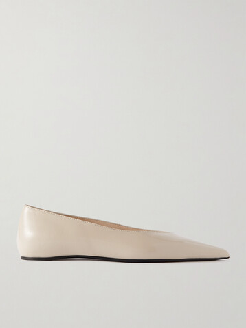 TOTEME + NET SUSTAIN The Asymmetric Ballerina leather point-toe flats