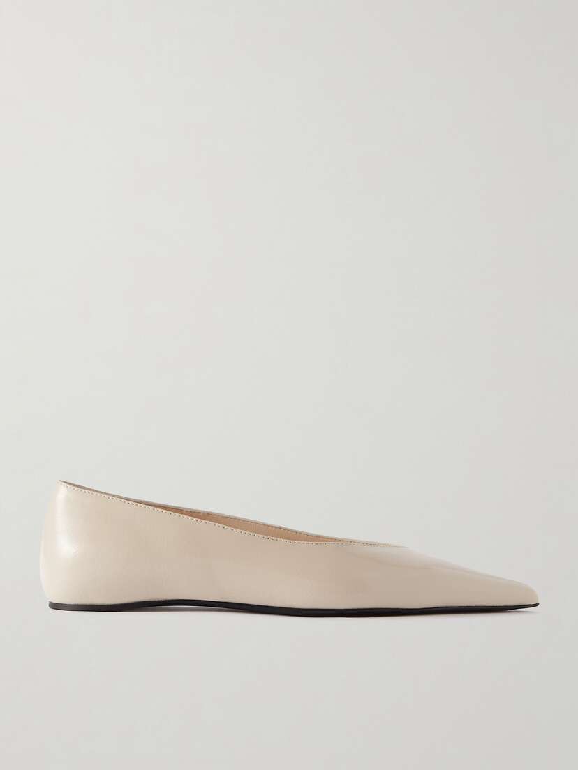 TOTEME + Net Sustain The Asymmetric Ballerina Leather Point-toe Flats