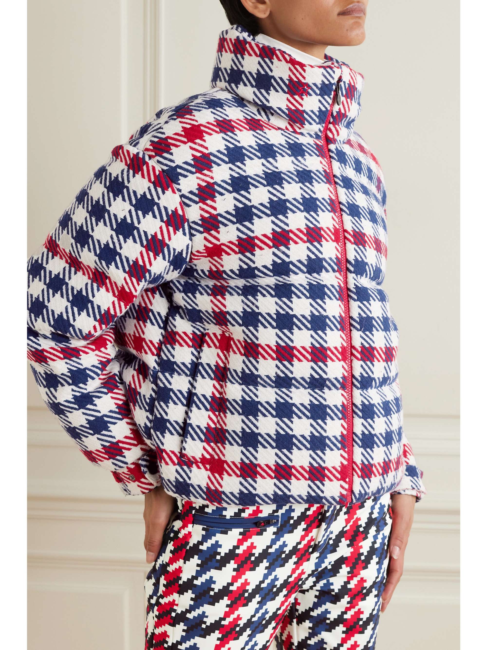 PERFECT MOMENT Houndstooth quilted padded down ski jacket