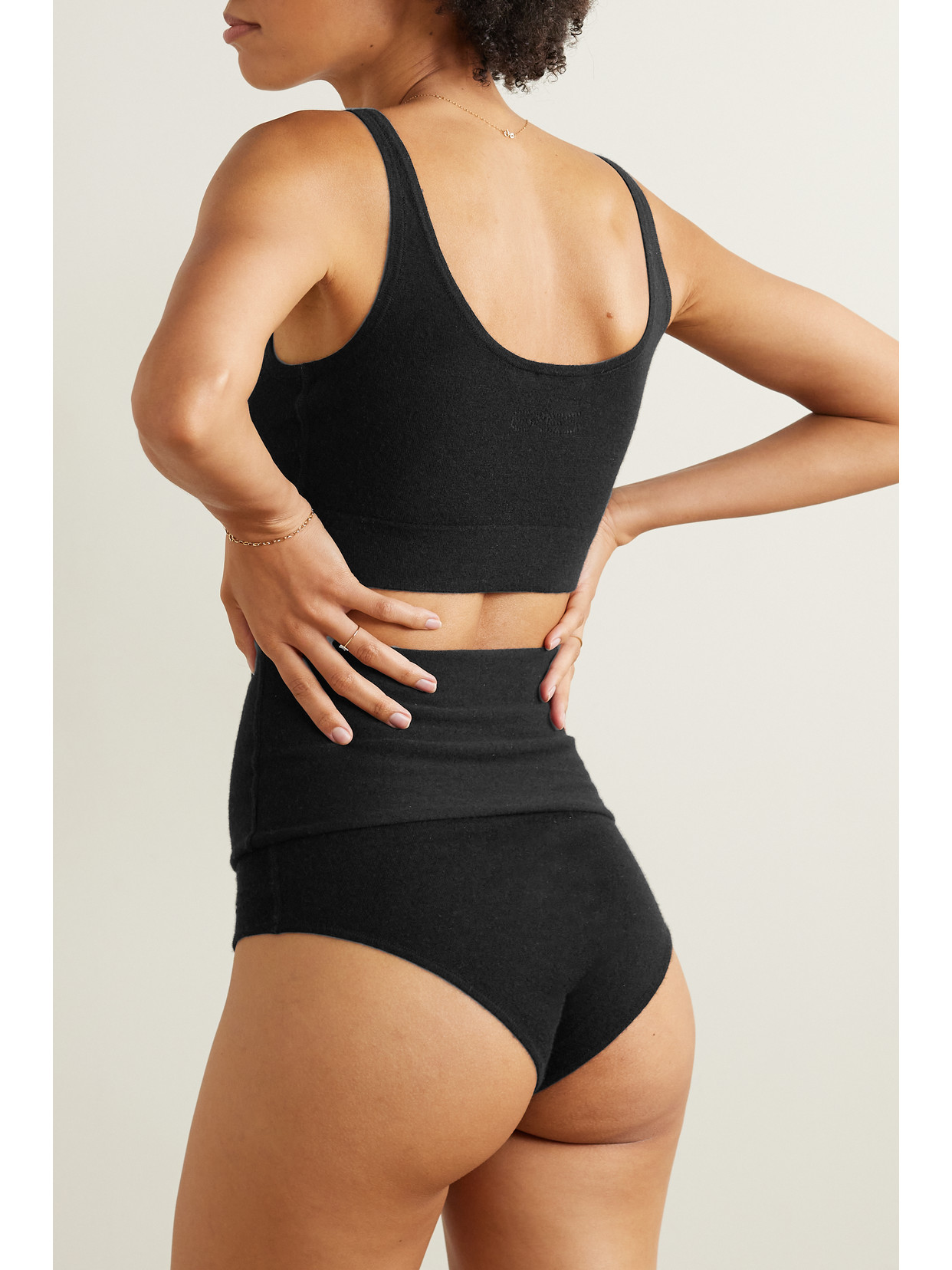 Eres Cachem Divine Pointelle-trimmed Cashmere Bralette In Black