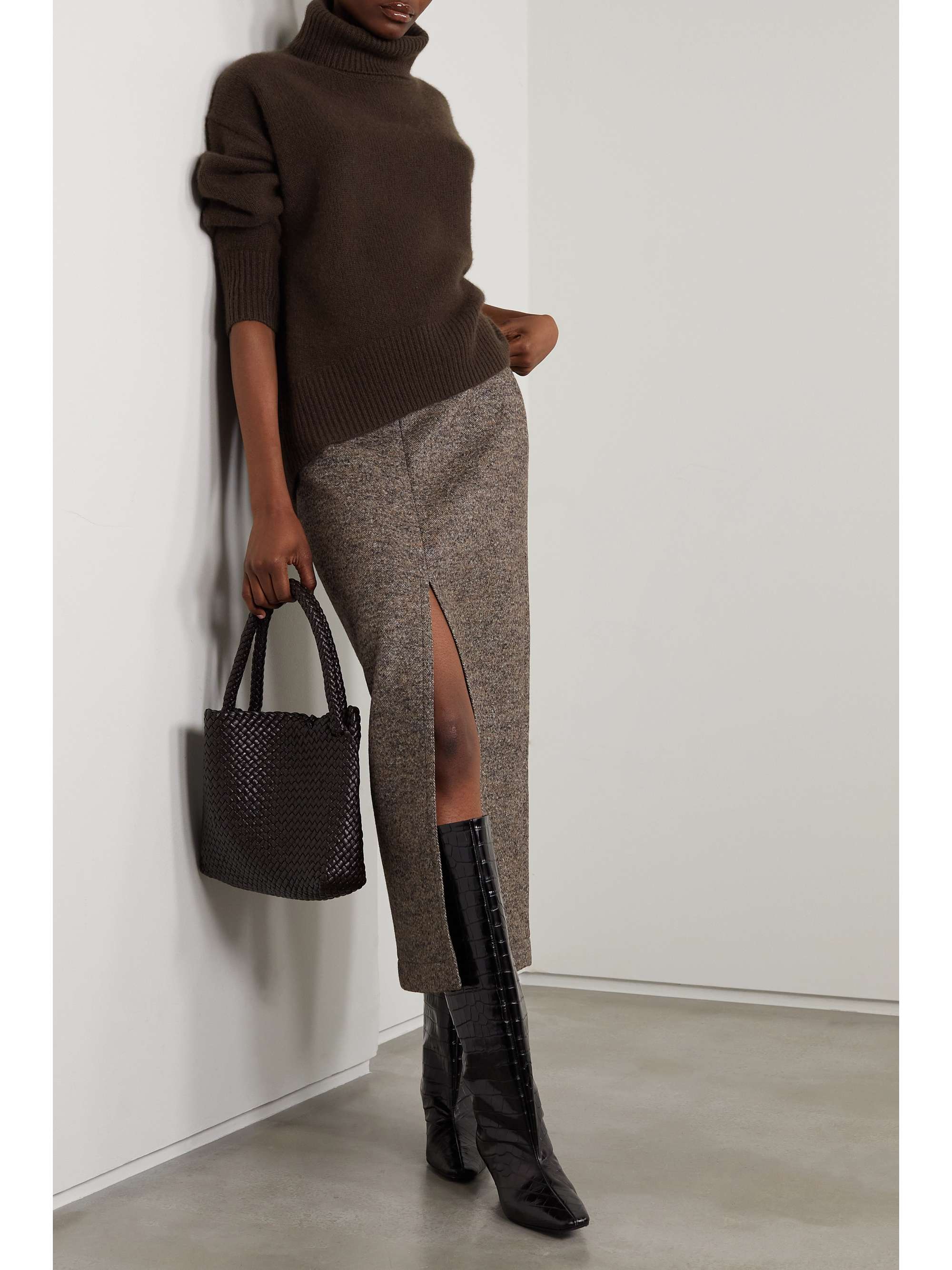 ARCH4 World's End organic cashmere turtleneck sweater