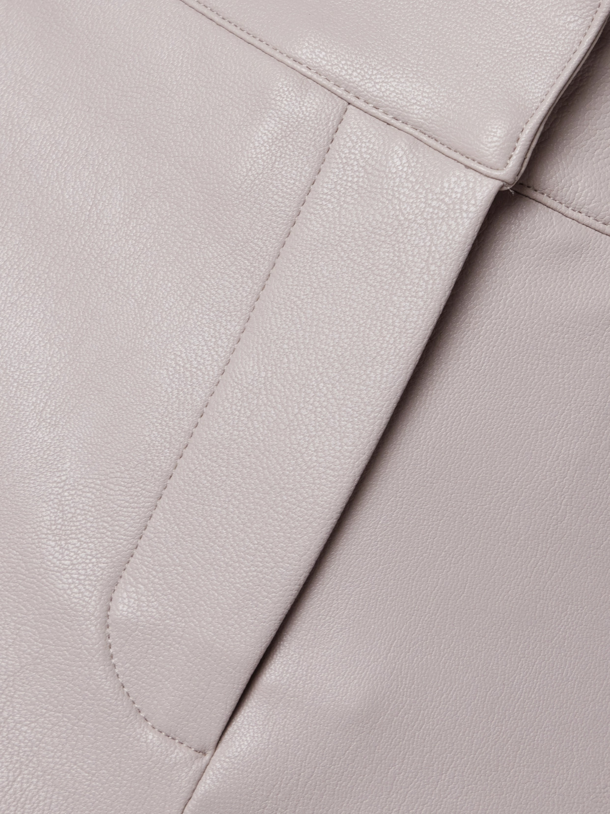 Commando Faux Stretch-leather Shorts In Neutrals