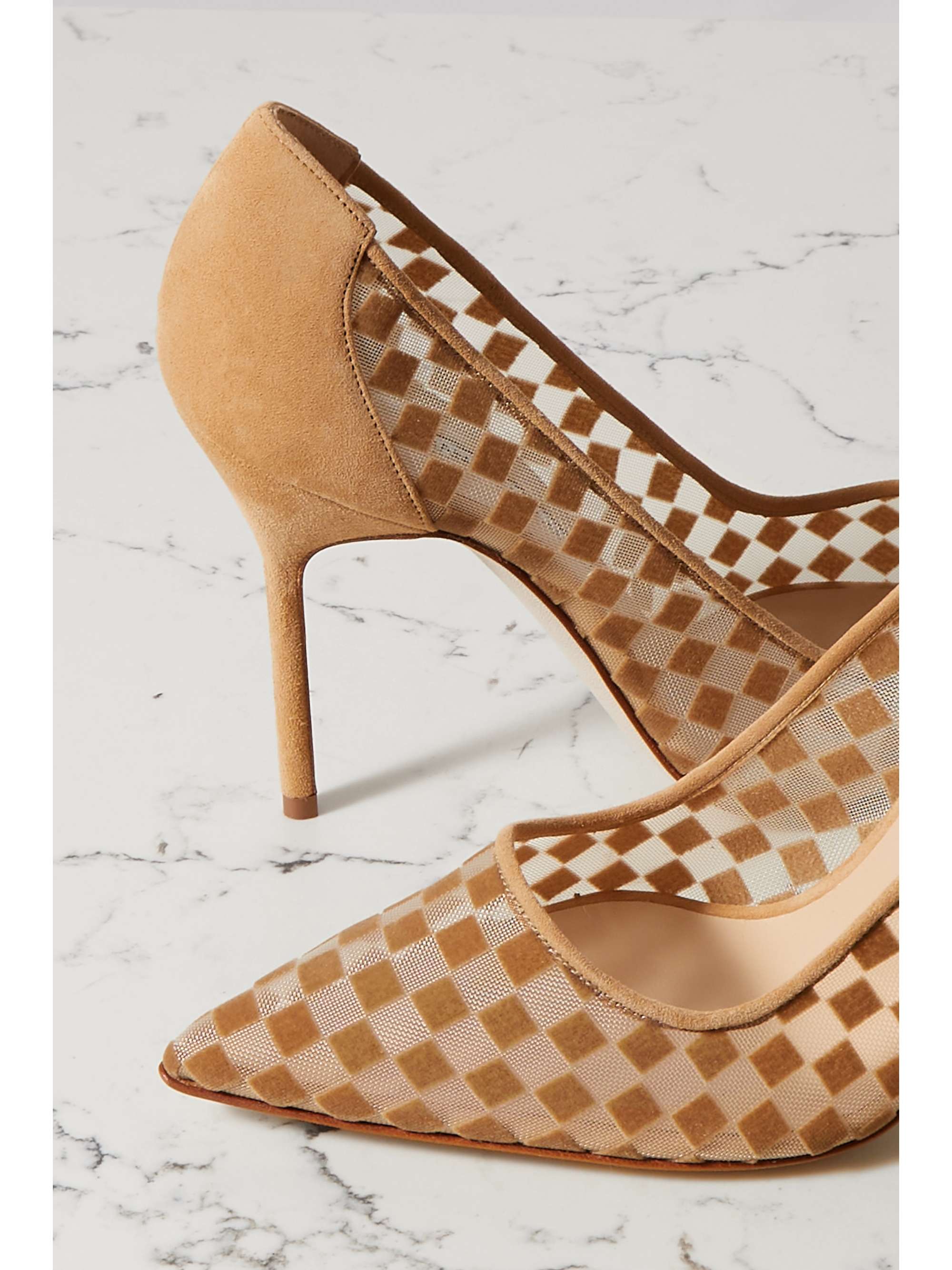 MANOLO BLAHNIK 