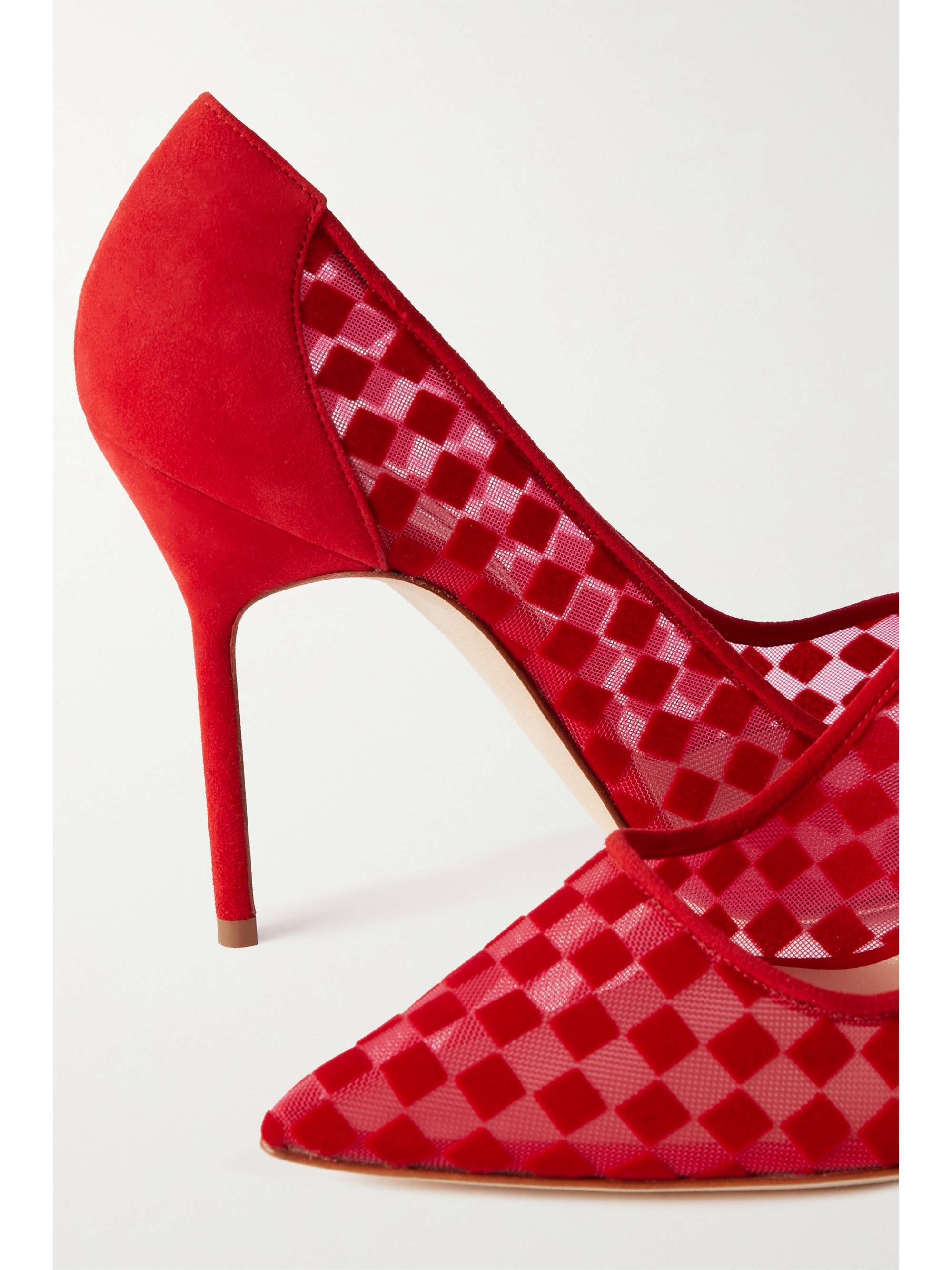 MANOLO BLAHNIK 