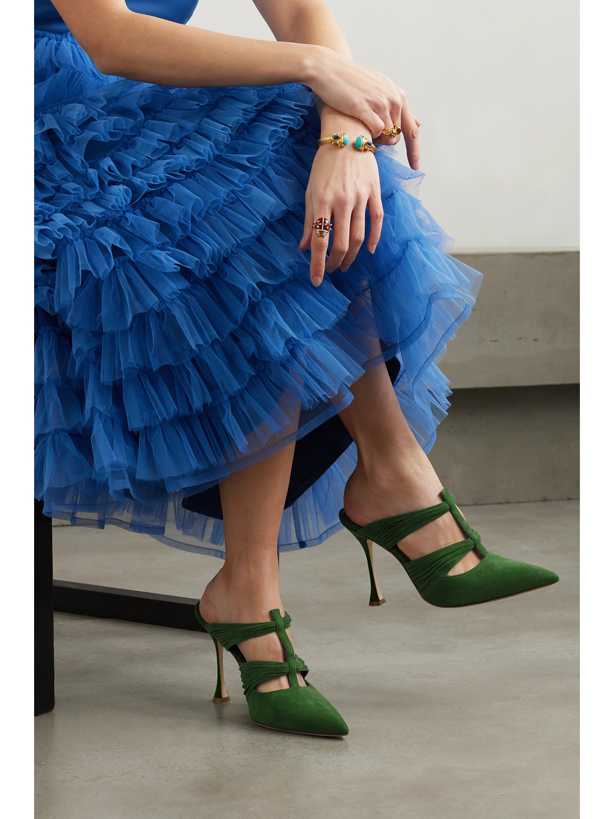 Manolo Blahnik Kerua 105 Cutout Gathered Suede Mules In Green