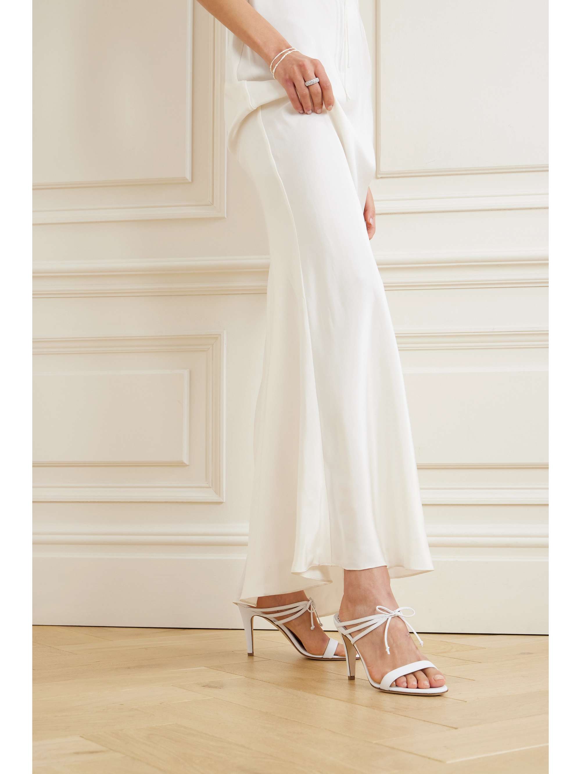 MANOLO BLAHNIK Bomasan 90 tie-detailed leather mules | NET-A