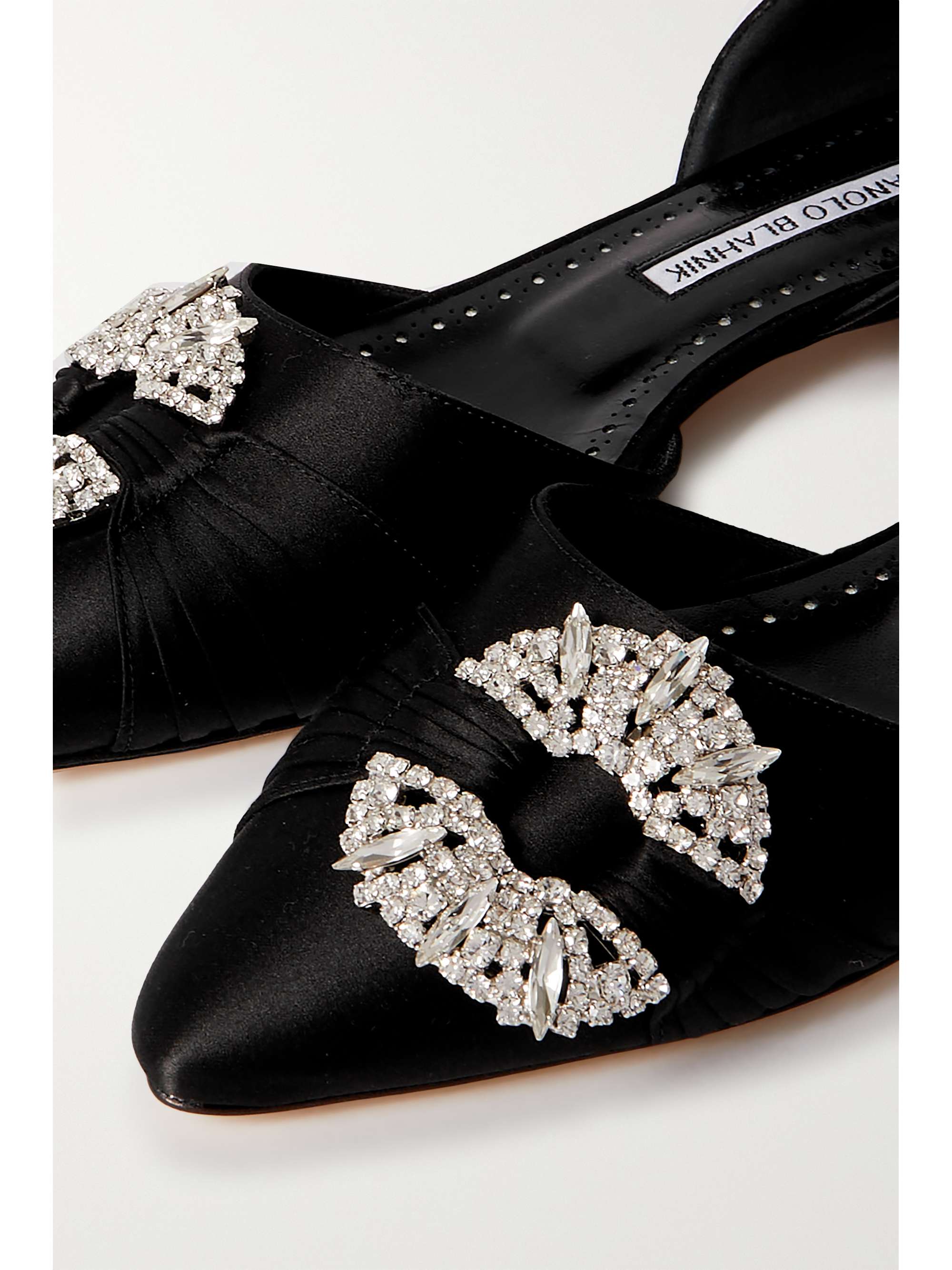 MANOLO BLAHNIK 
