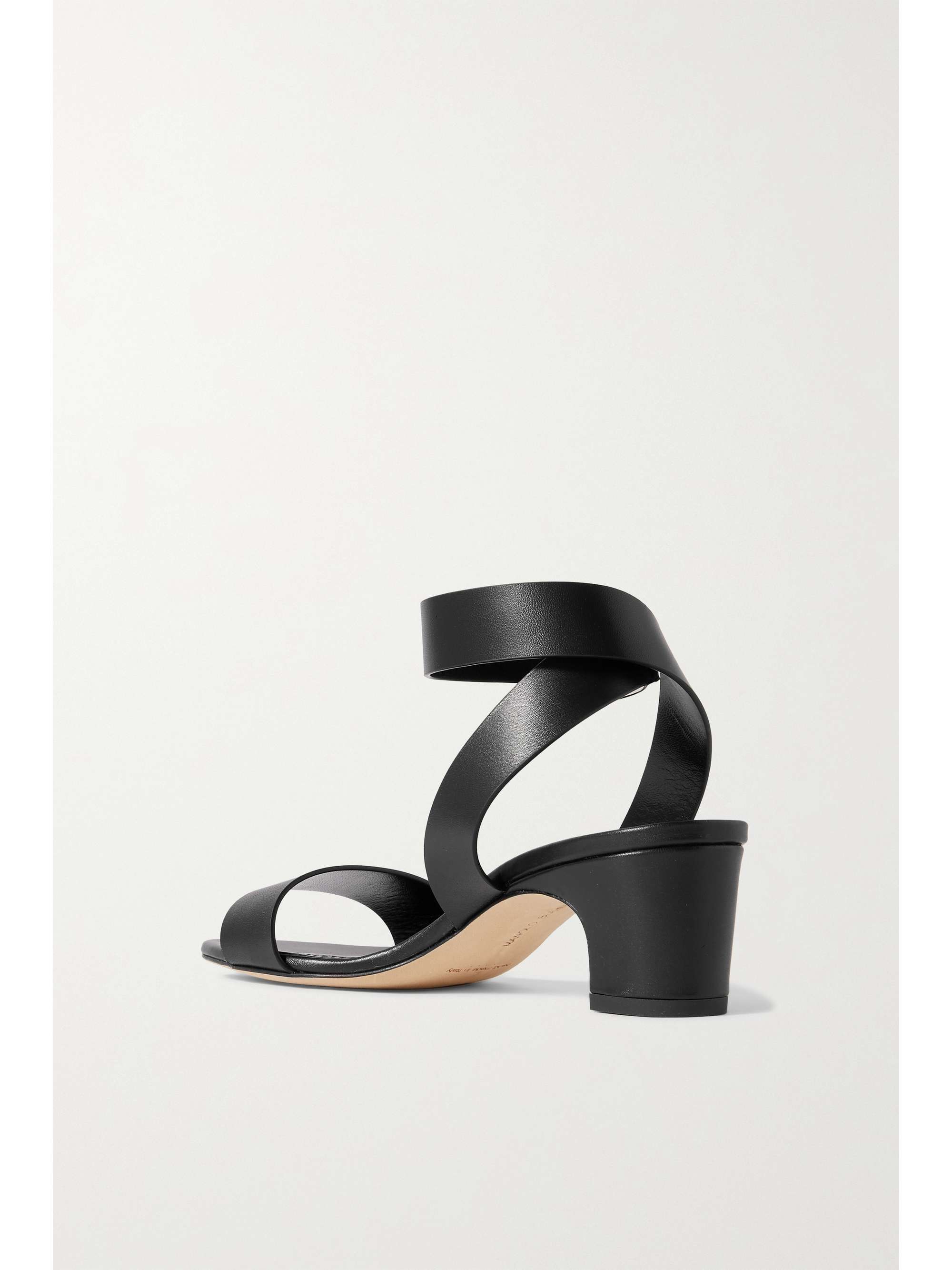 MANOLO BLAHNIK 