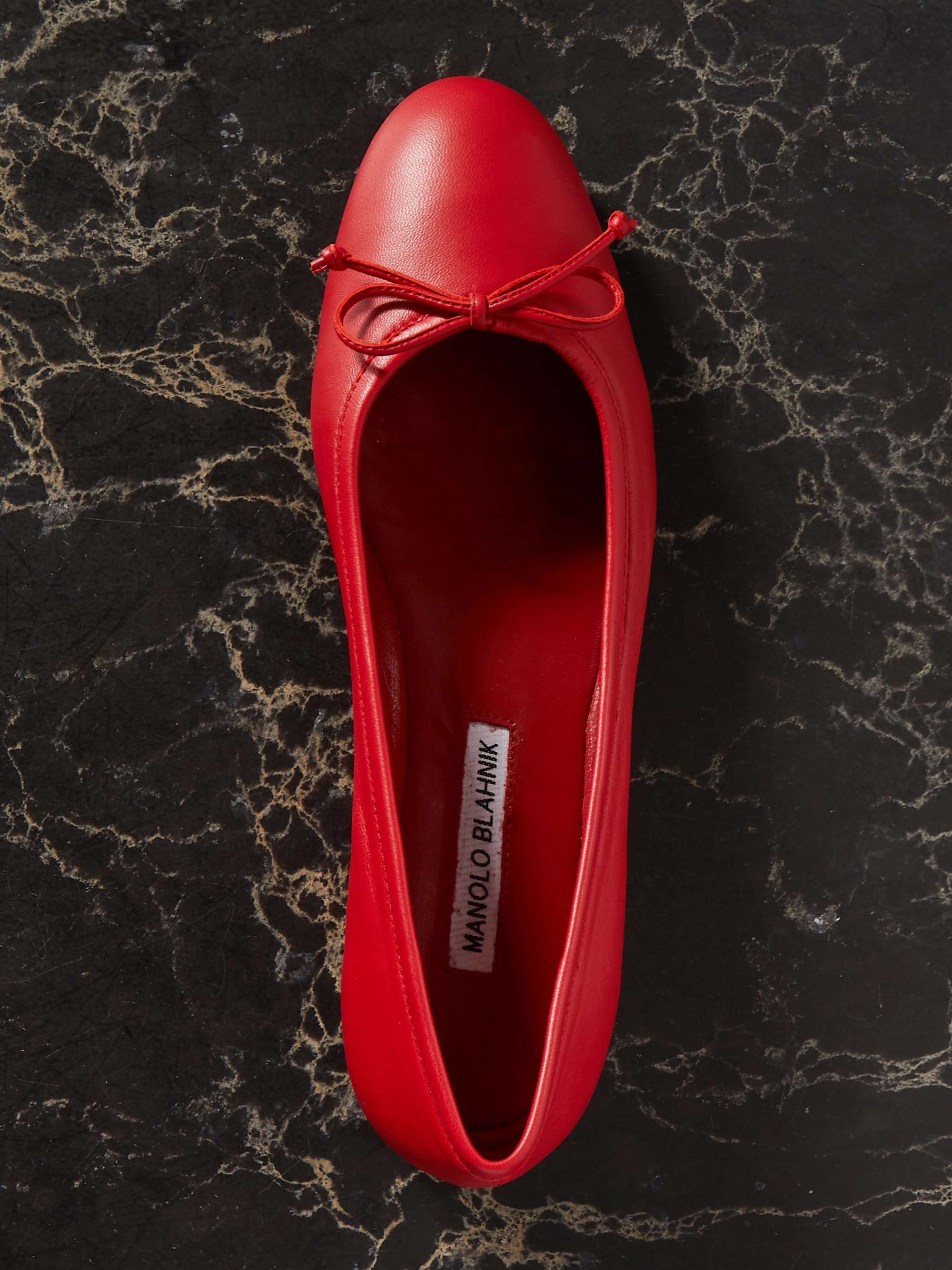 MANOLO BLAHNIK 