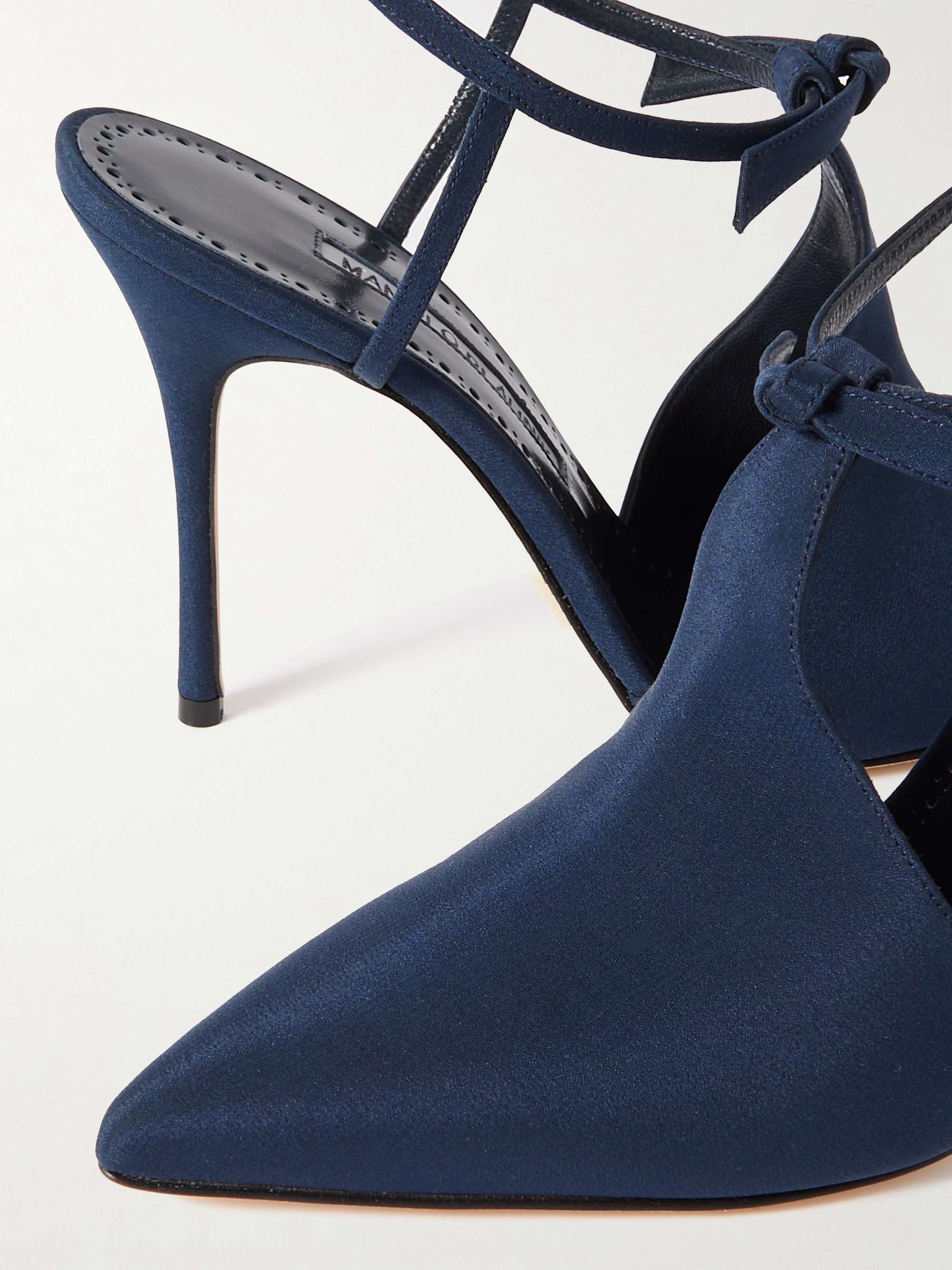 MANOLO BLAHNIK 
