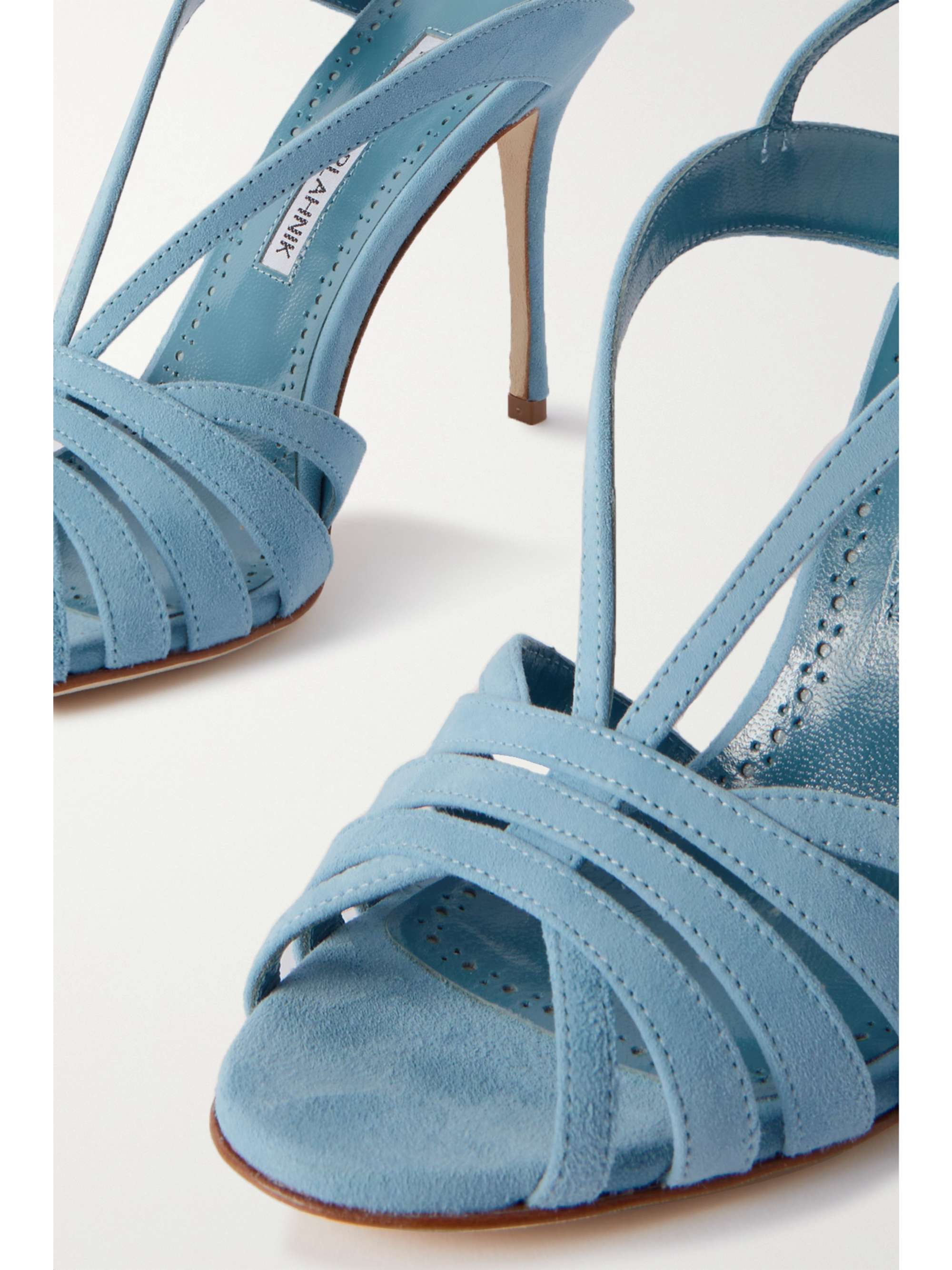 MANOLO BLAHNIK 