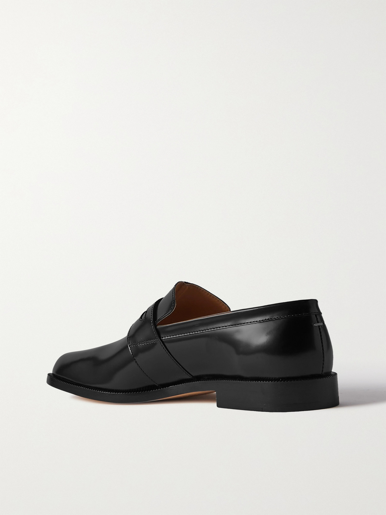 Shop Maison Margiela Tabi Split-toe Glossed-leather Loafers In Black