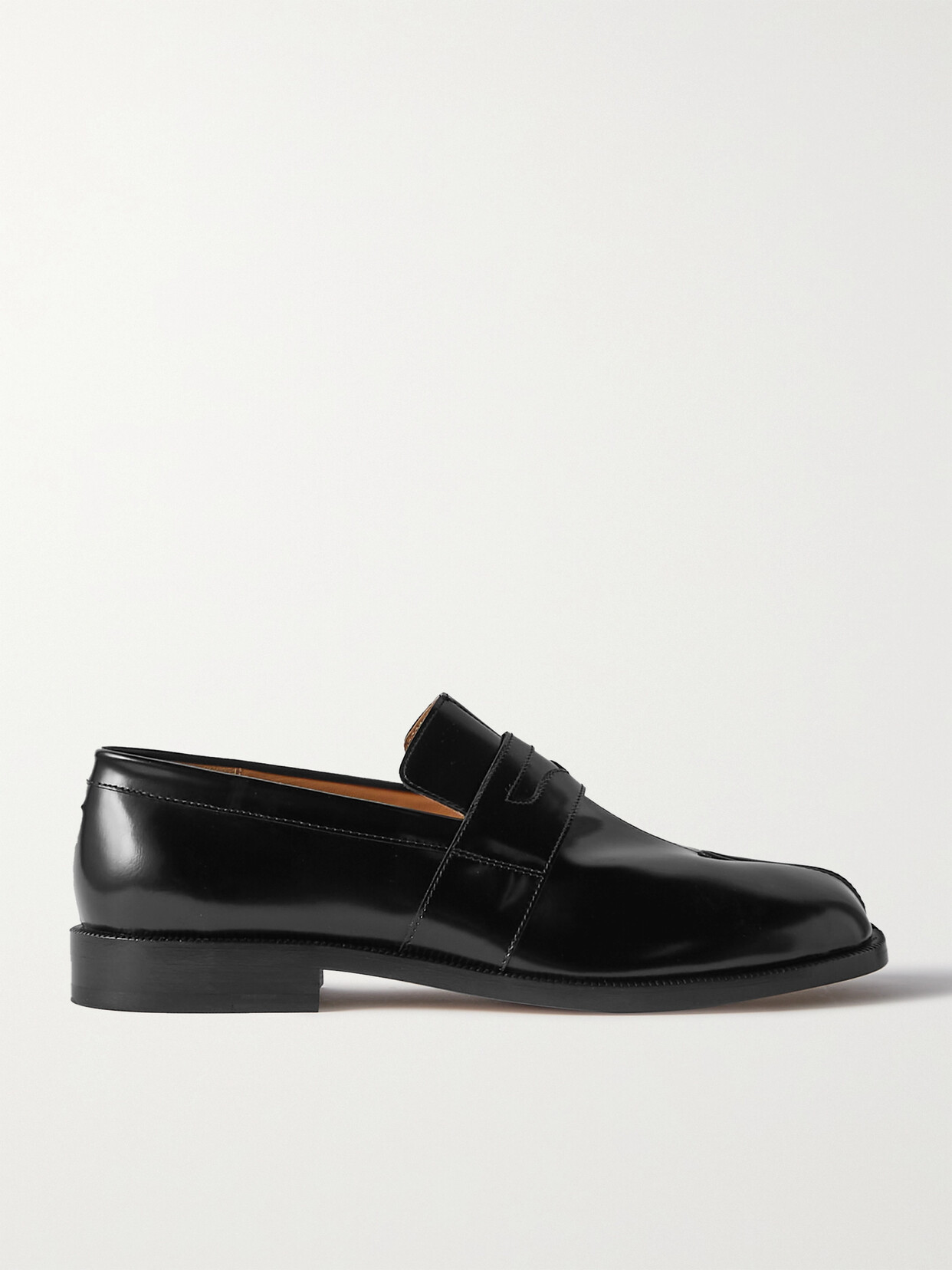 Shop Maison Margiela Tabi Split-toe Glossed-leather Loafers In Black