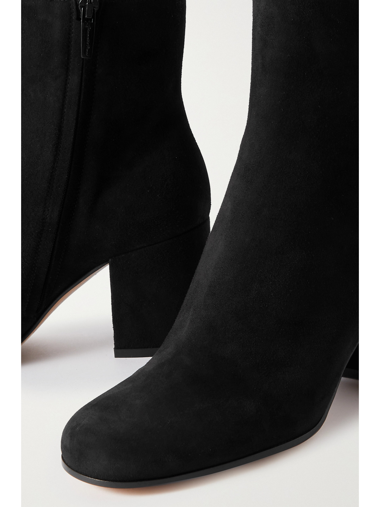 Gianvito Rossi Joelle 70 Suede Ankle Boots In Black