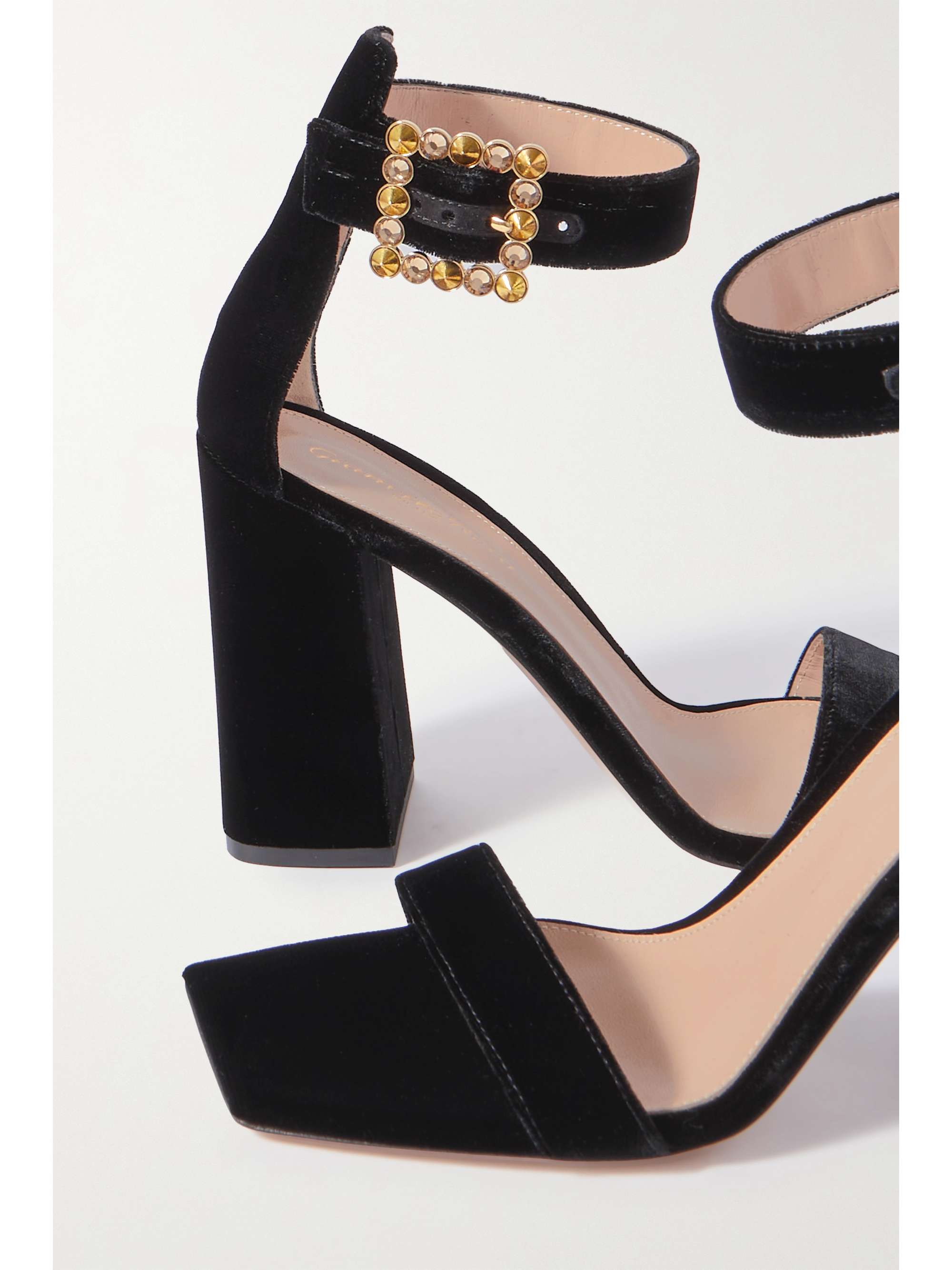 GIANVITO ROSSI 
