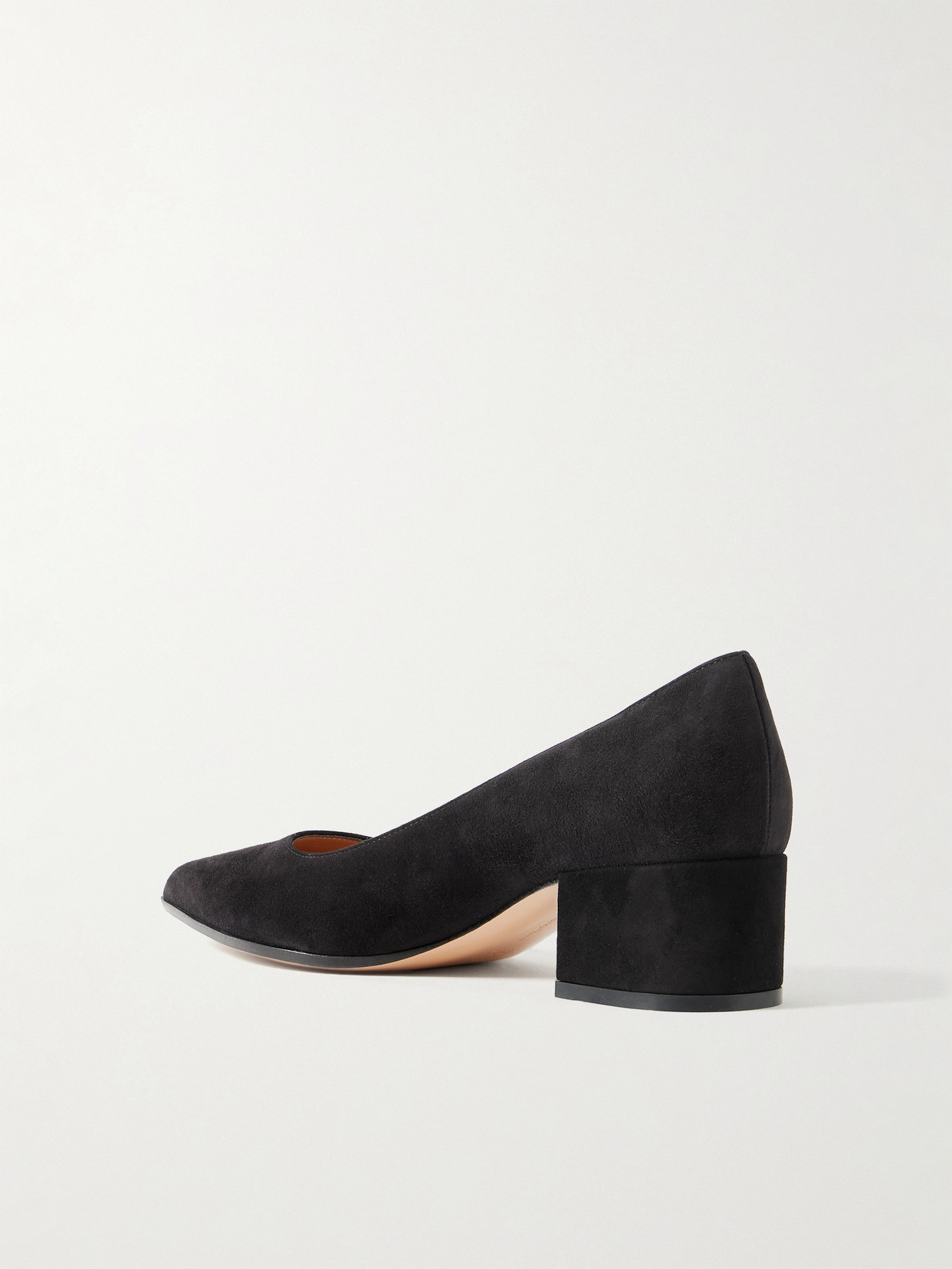 Gianvito Rossi Camoscio 45 Suede Pumps In Black