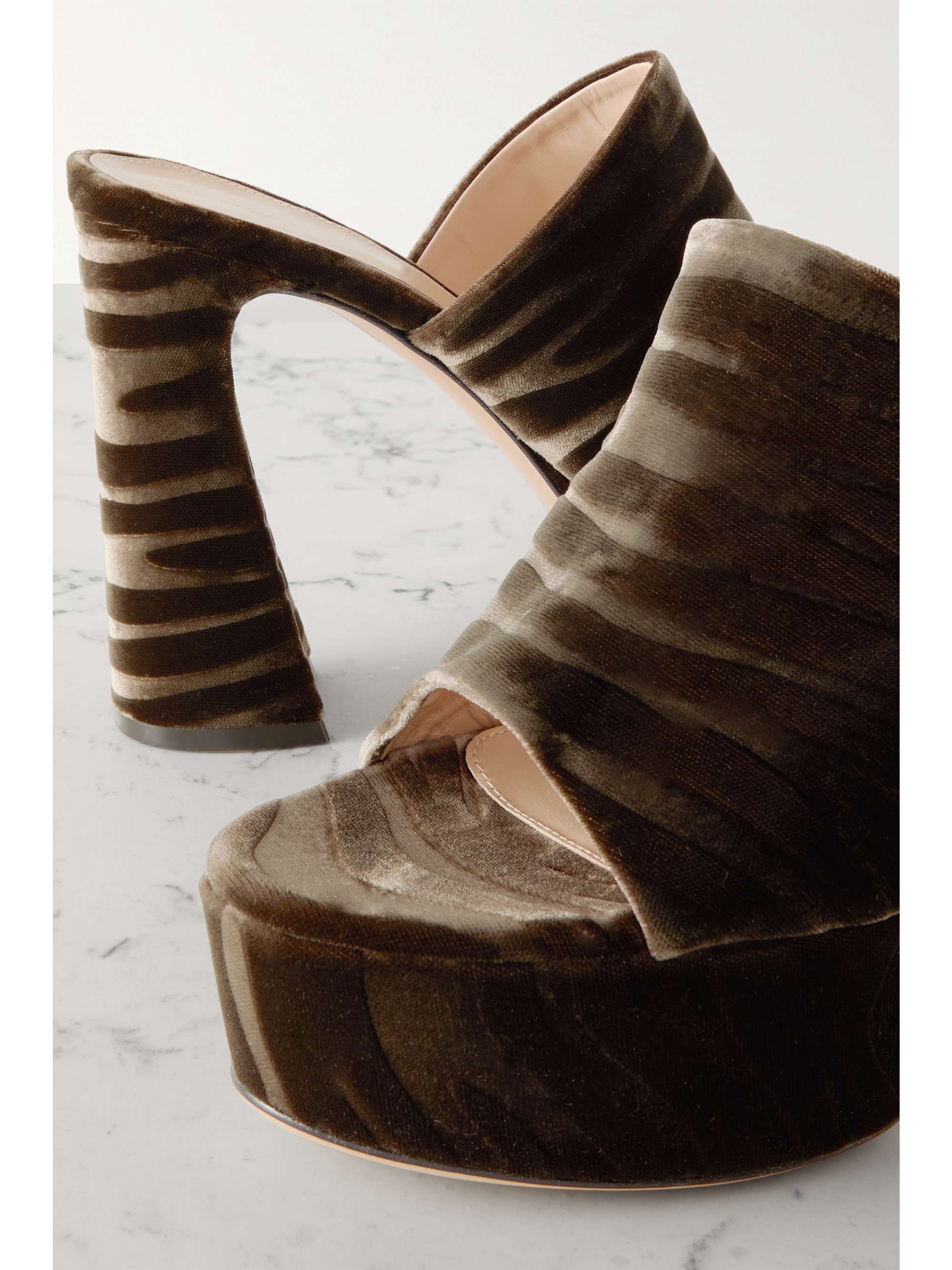 GIANVITO ROSSI 