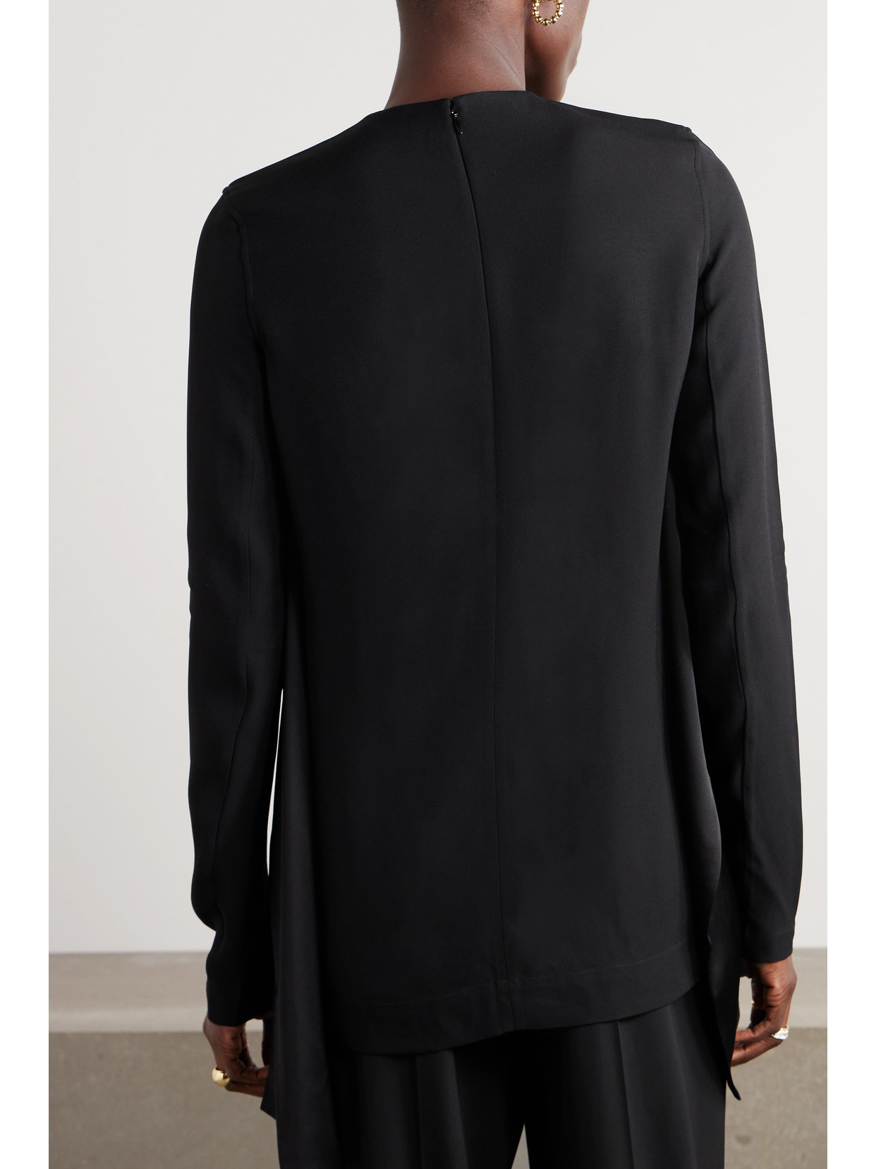 Totême Satin-trimmed Crepe Blouse In Black