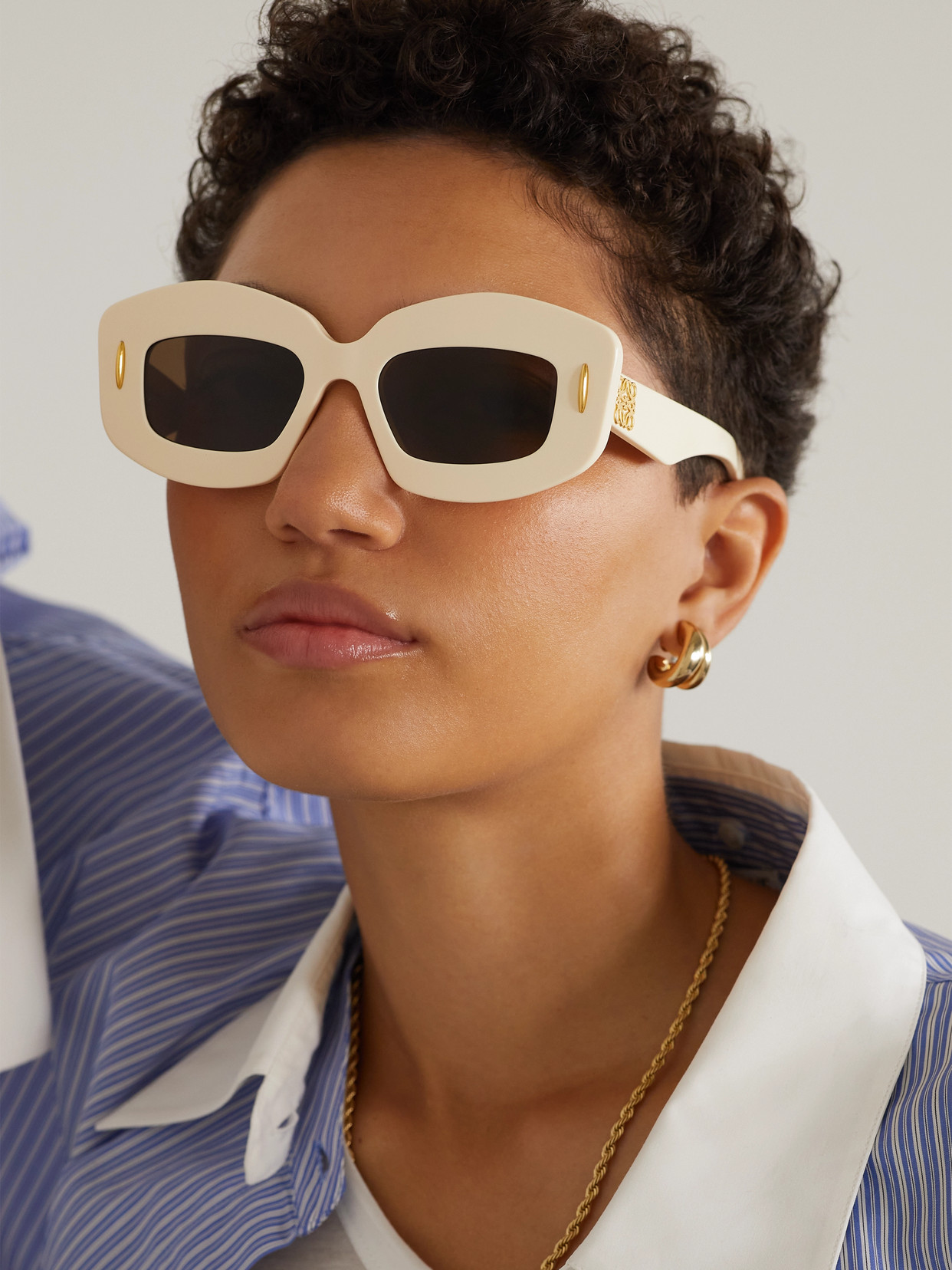 Shop Loewe Screen Square-frame Acetate Sunglasses In Ivory