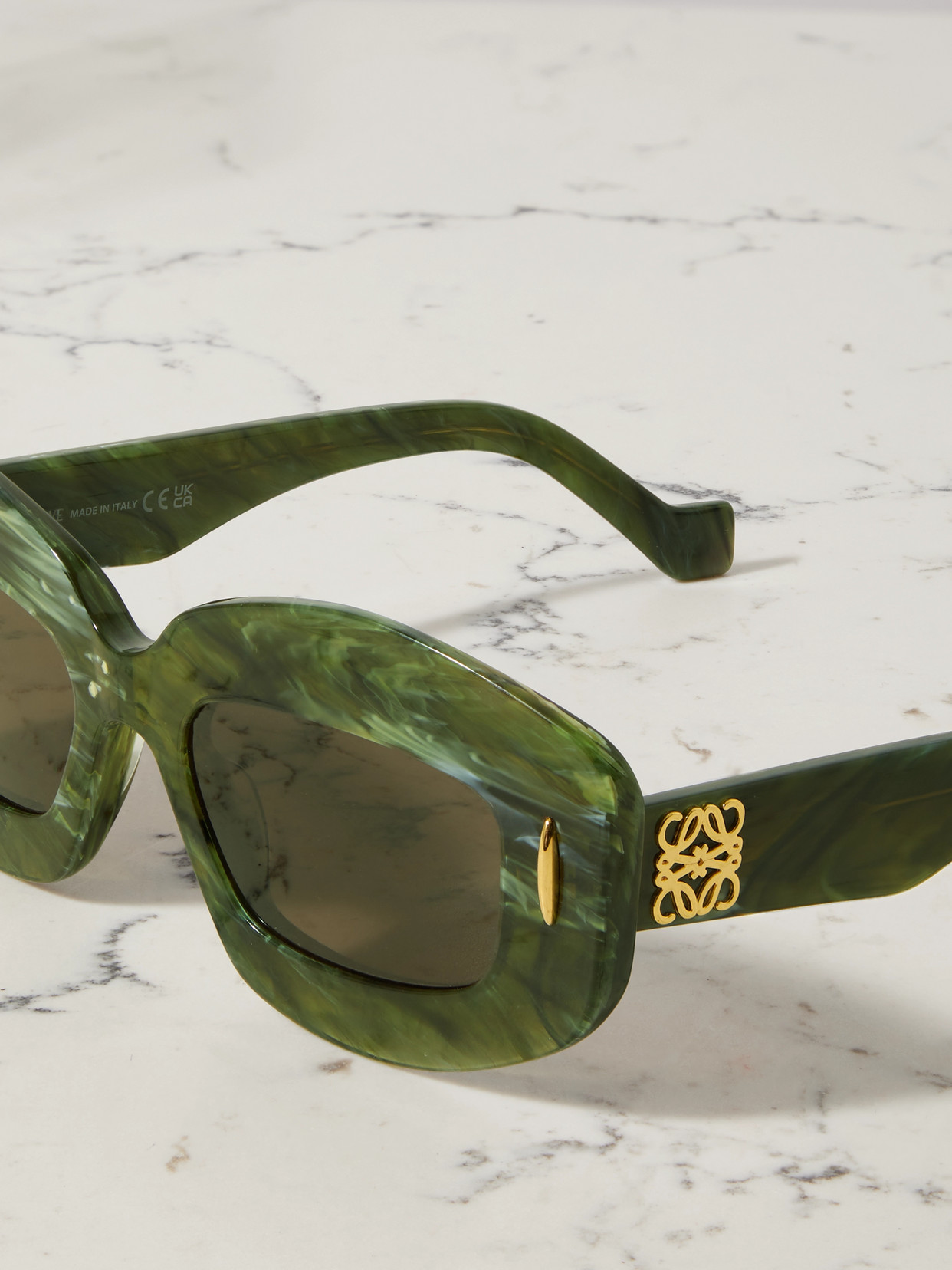 Shop Loewe Screen Square-frame Marbled Acetate Sunglasses In Green