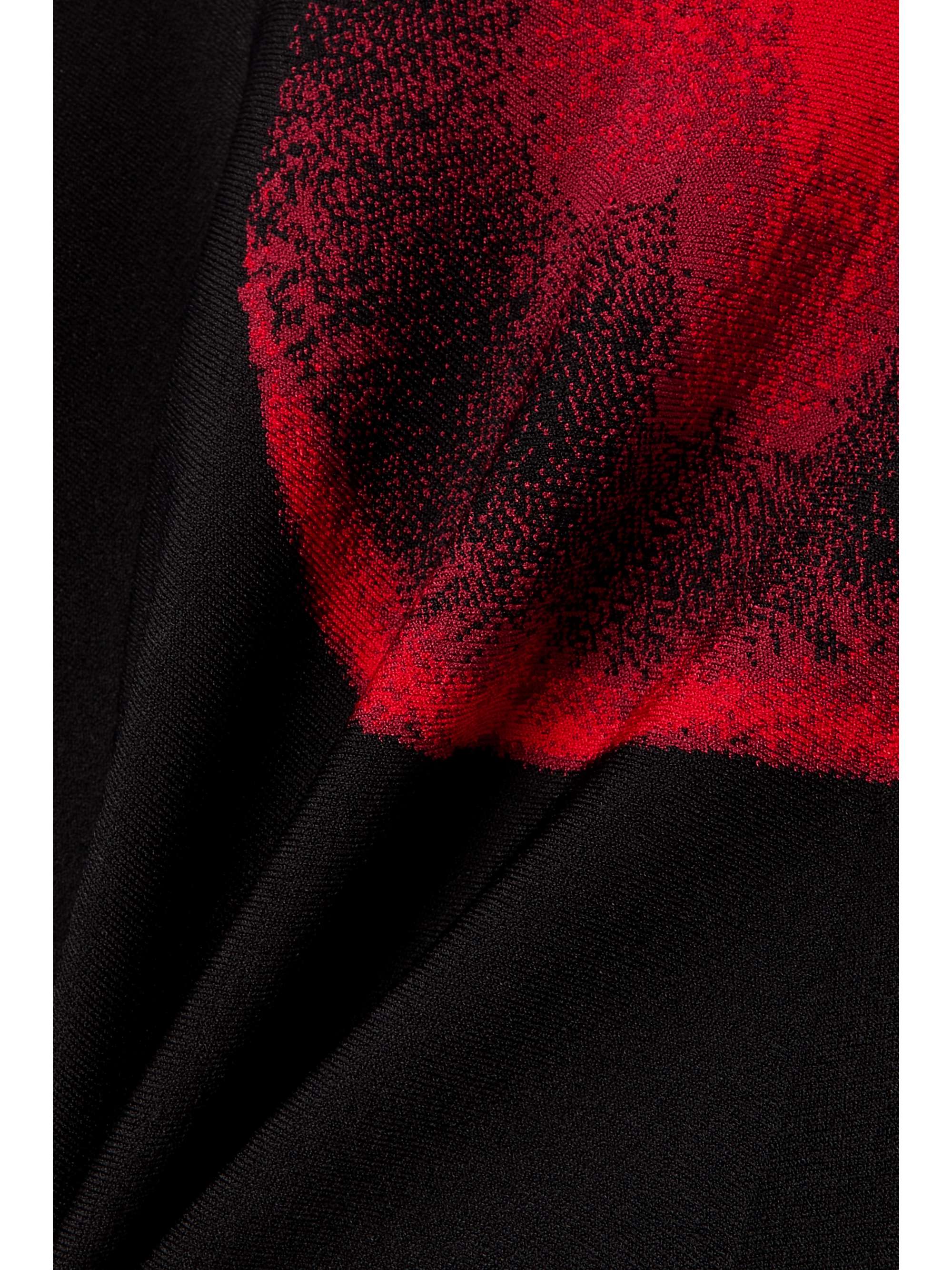 MCQUEEN 