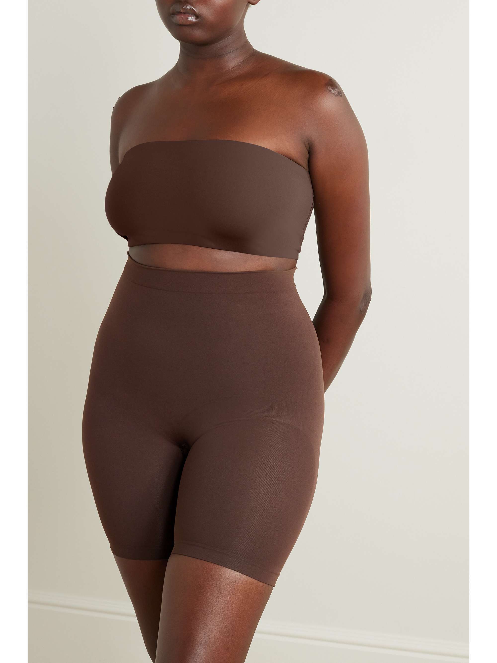 Seamless Sculpt Mid Thigh Shorts - Cocoa