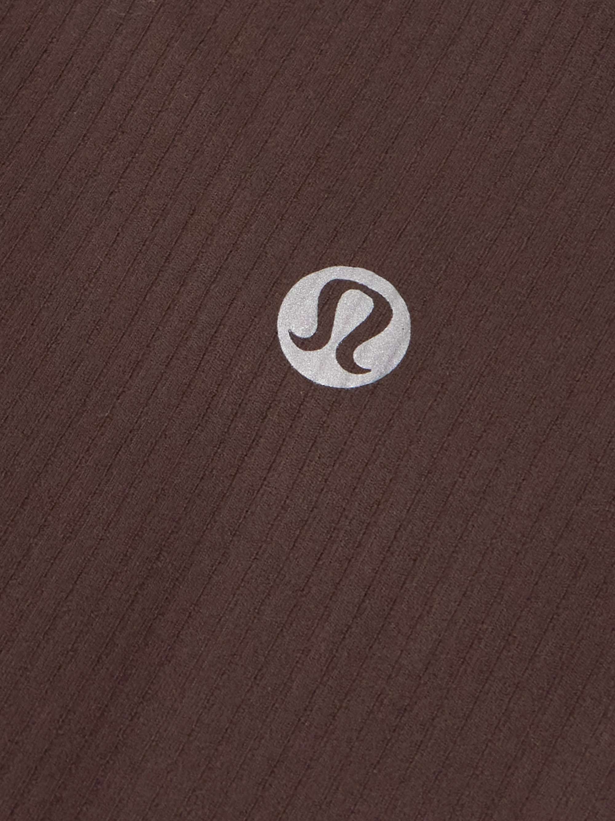 LULULEMON 