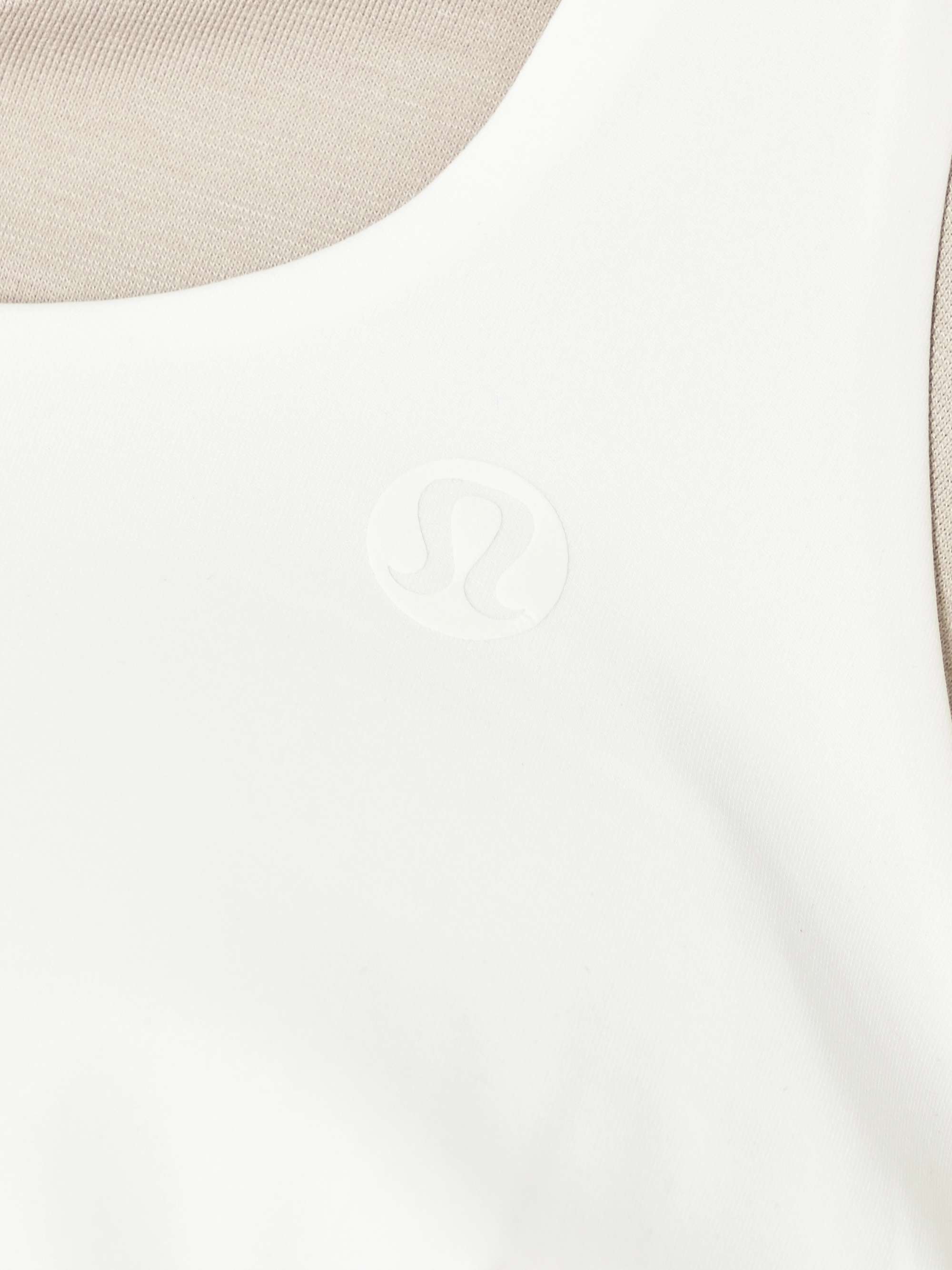LULULEMON 