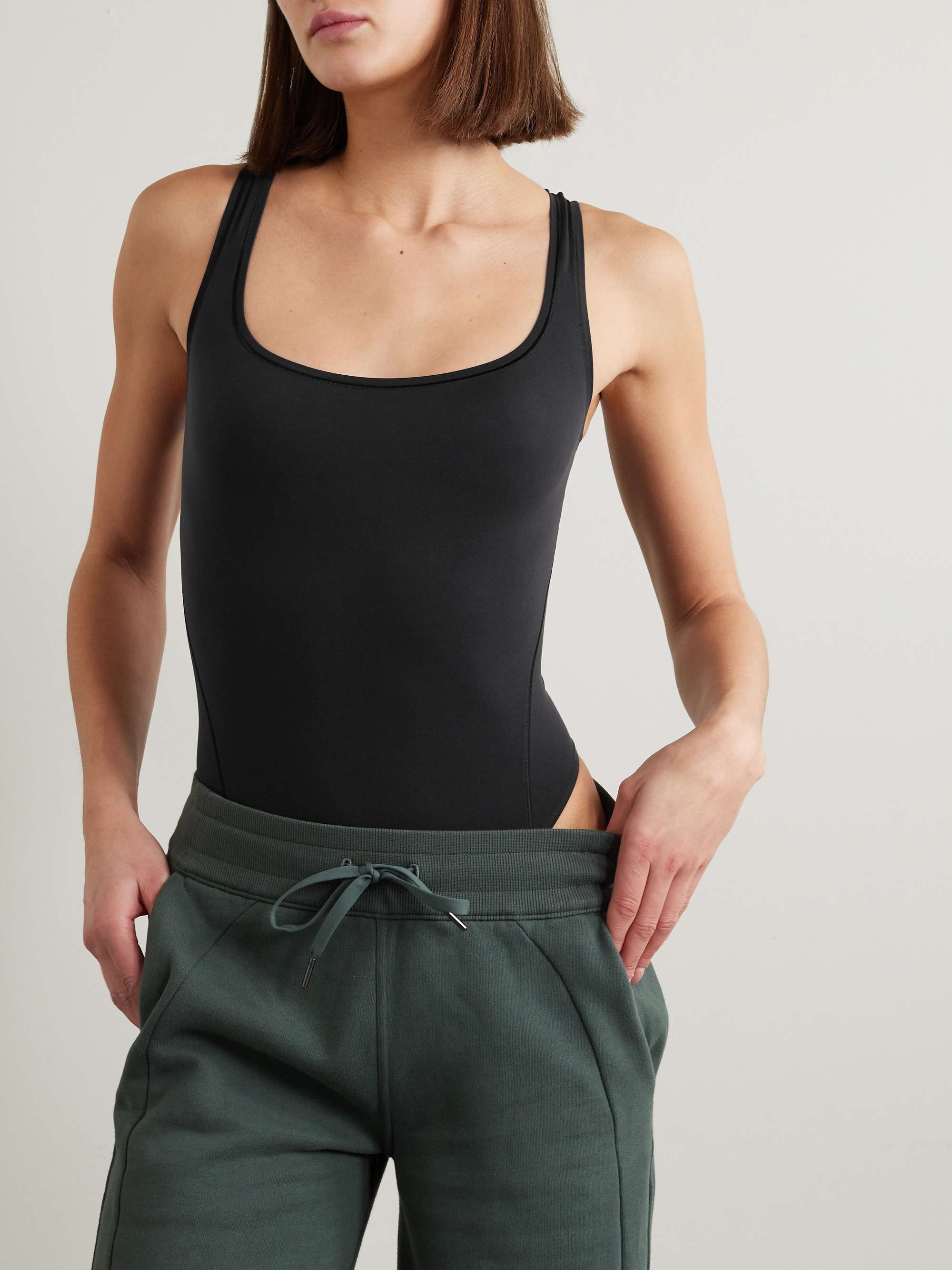 LULULEMON 