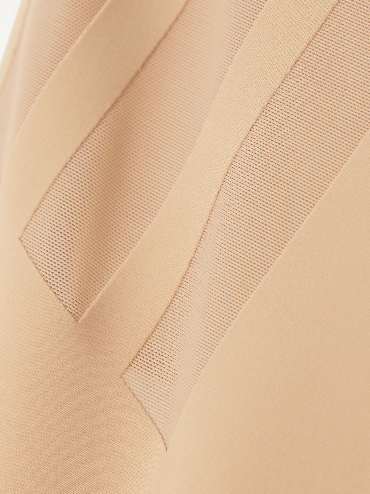 Commando Luxe Control Stretch Mesh-trimmed Tech-jersey Thong In Neutrals