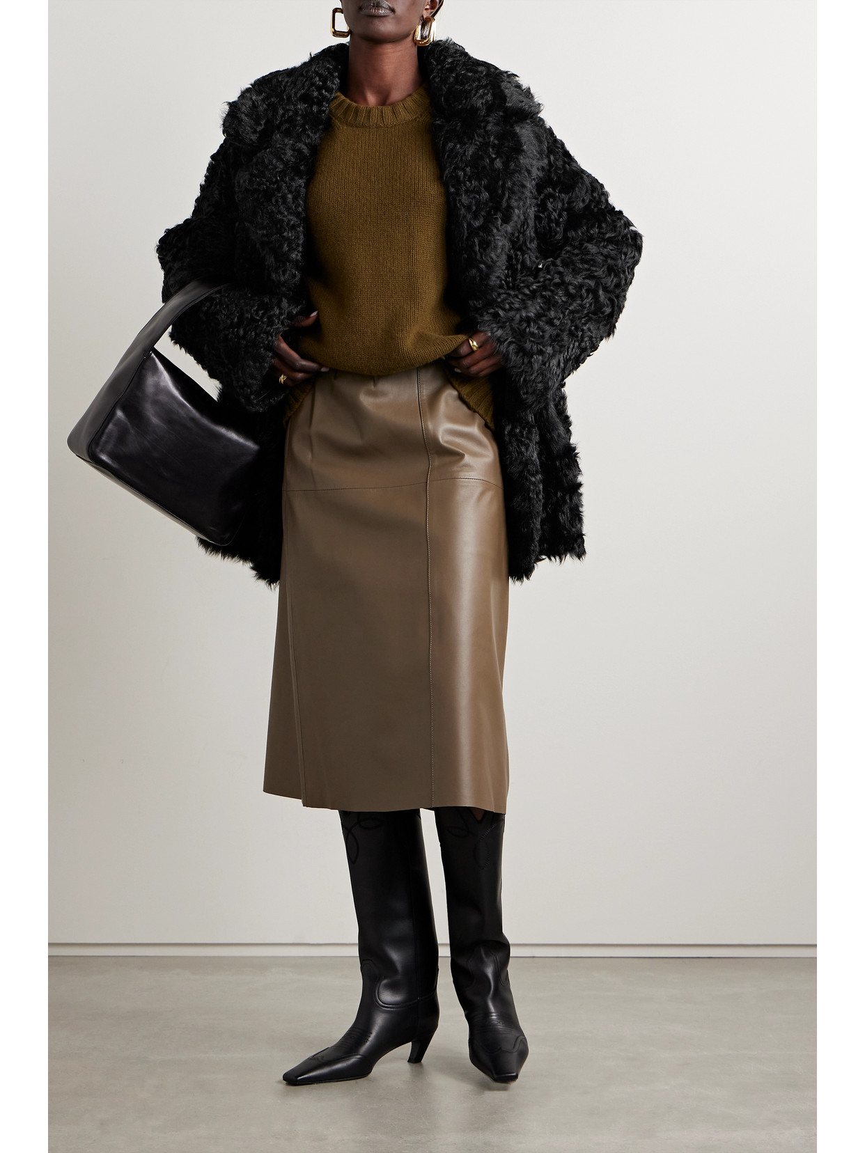 Dodo Bar Or Hunter Shearling Coat In Black