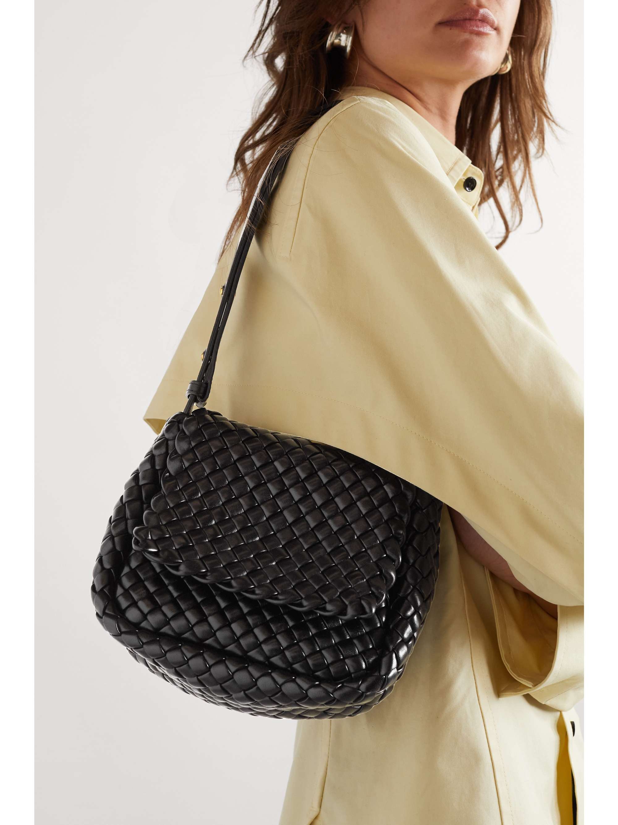 196351素材BOTTEGA VENETA / Intrecciato Shoulder