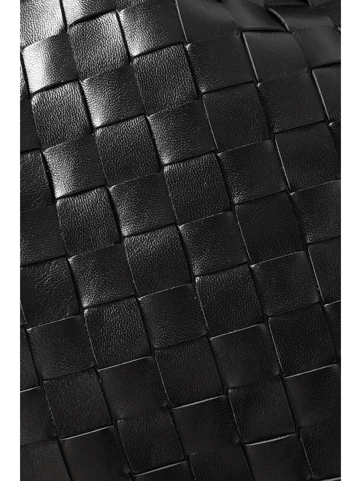 Hop Medium Intrecciato Leather Tote