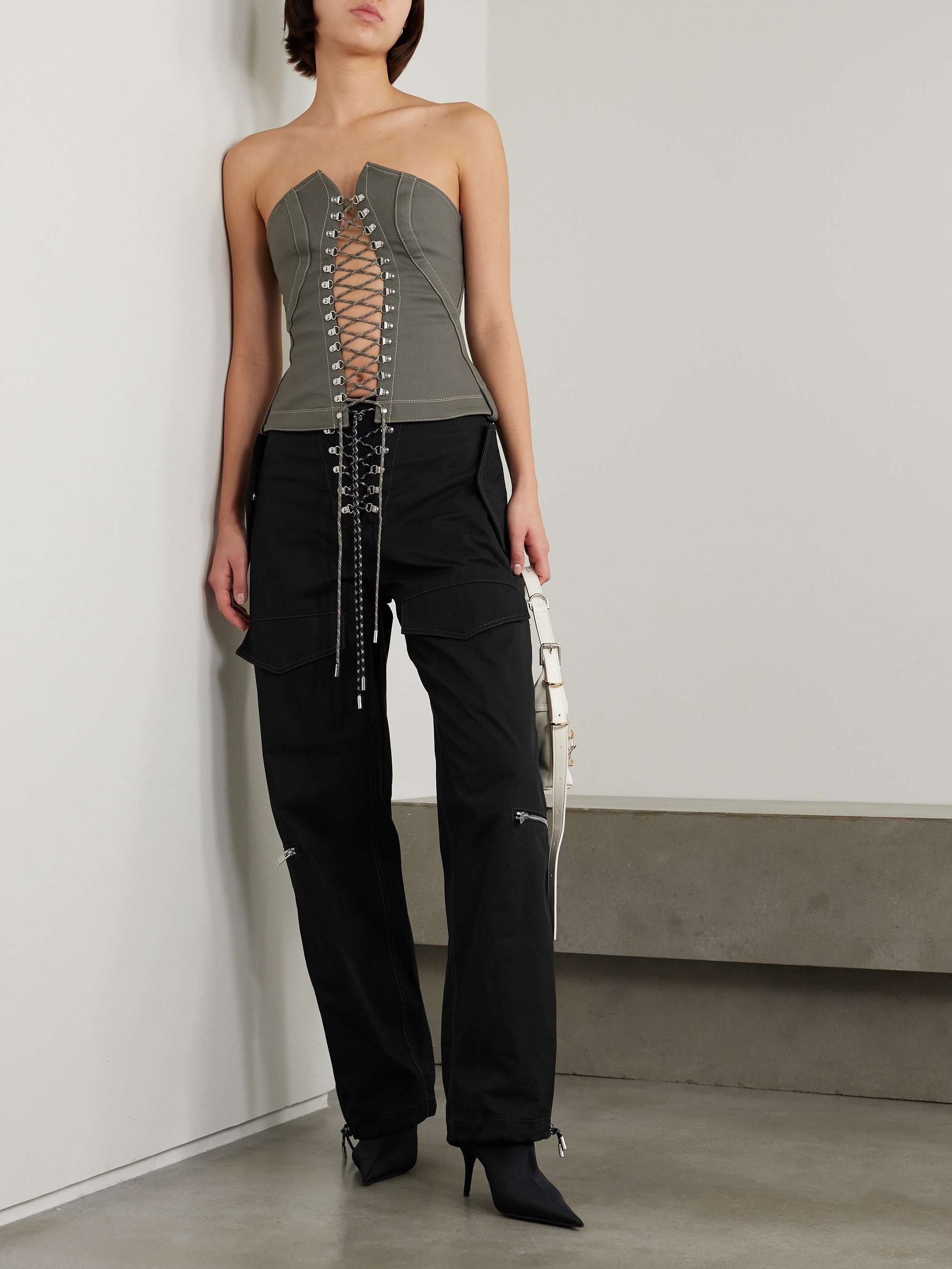DION LEE 
