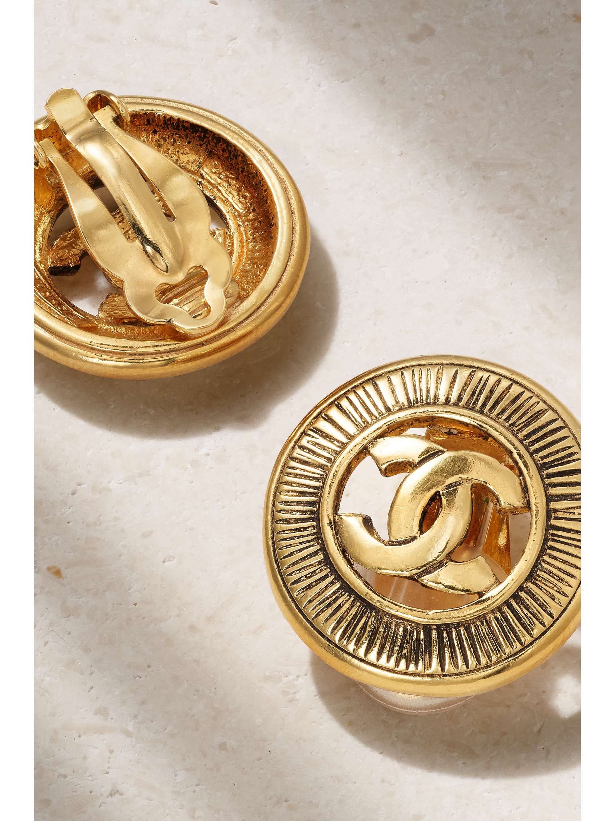 VINTAGE CHANEL 