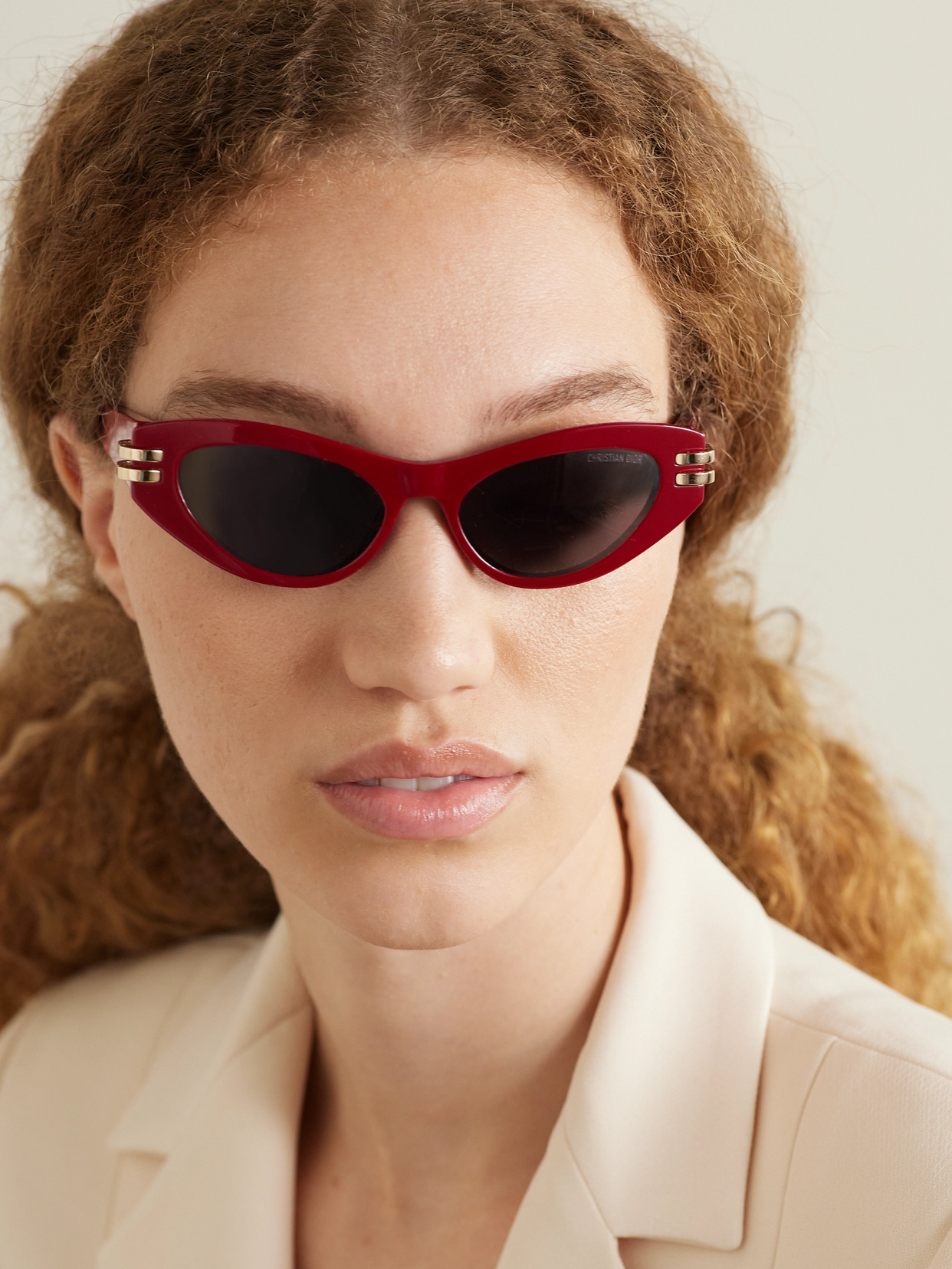 Shop Dior C B1u Cat-eye Acetate And Gold-tone Sunglasses In Red