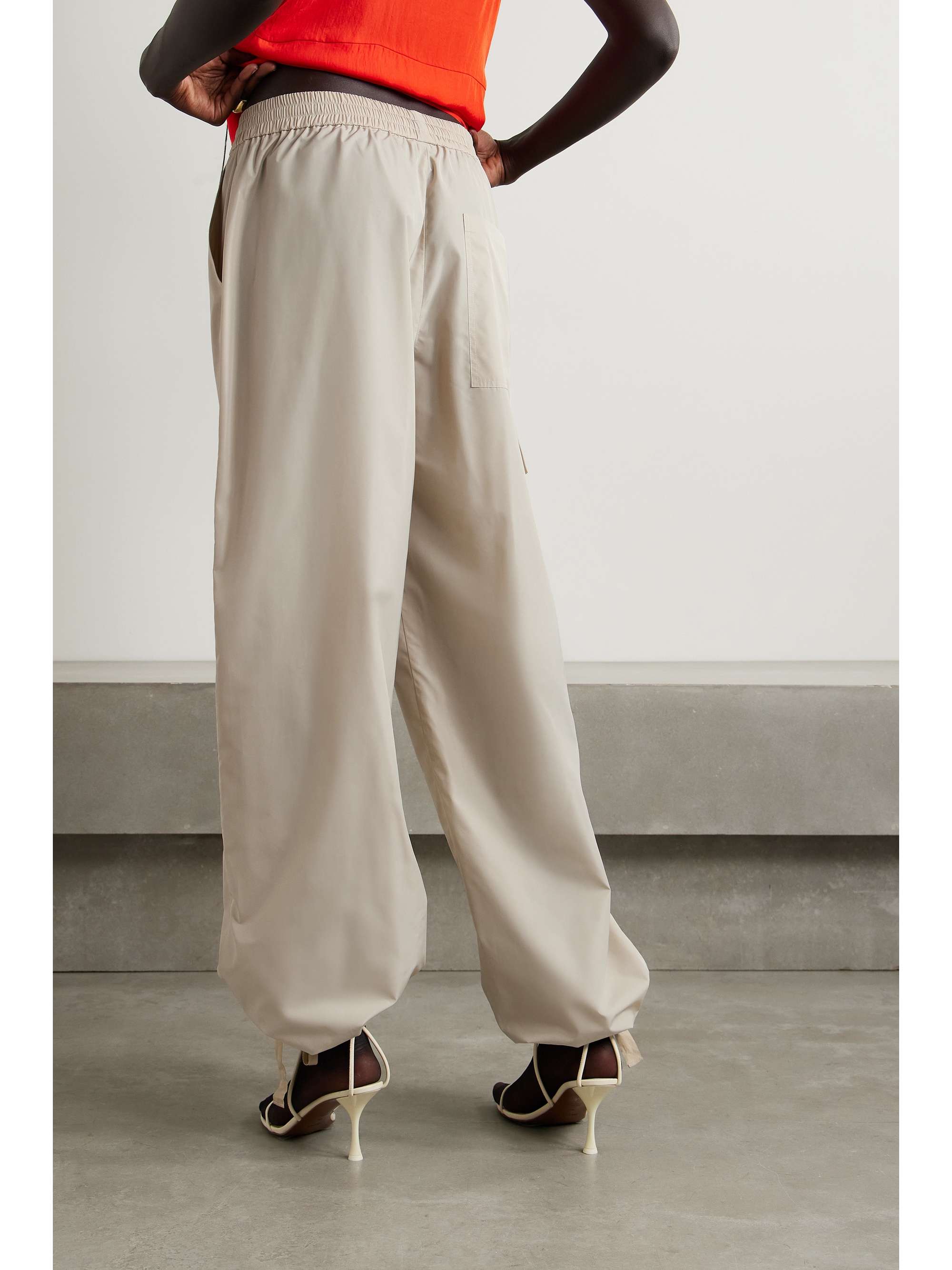 TIBI 