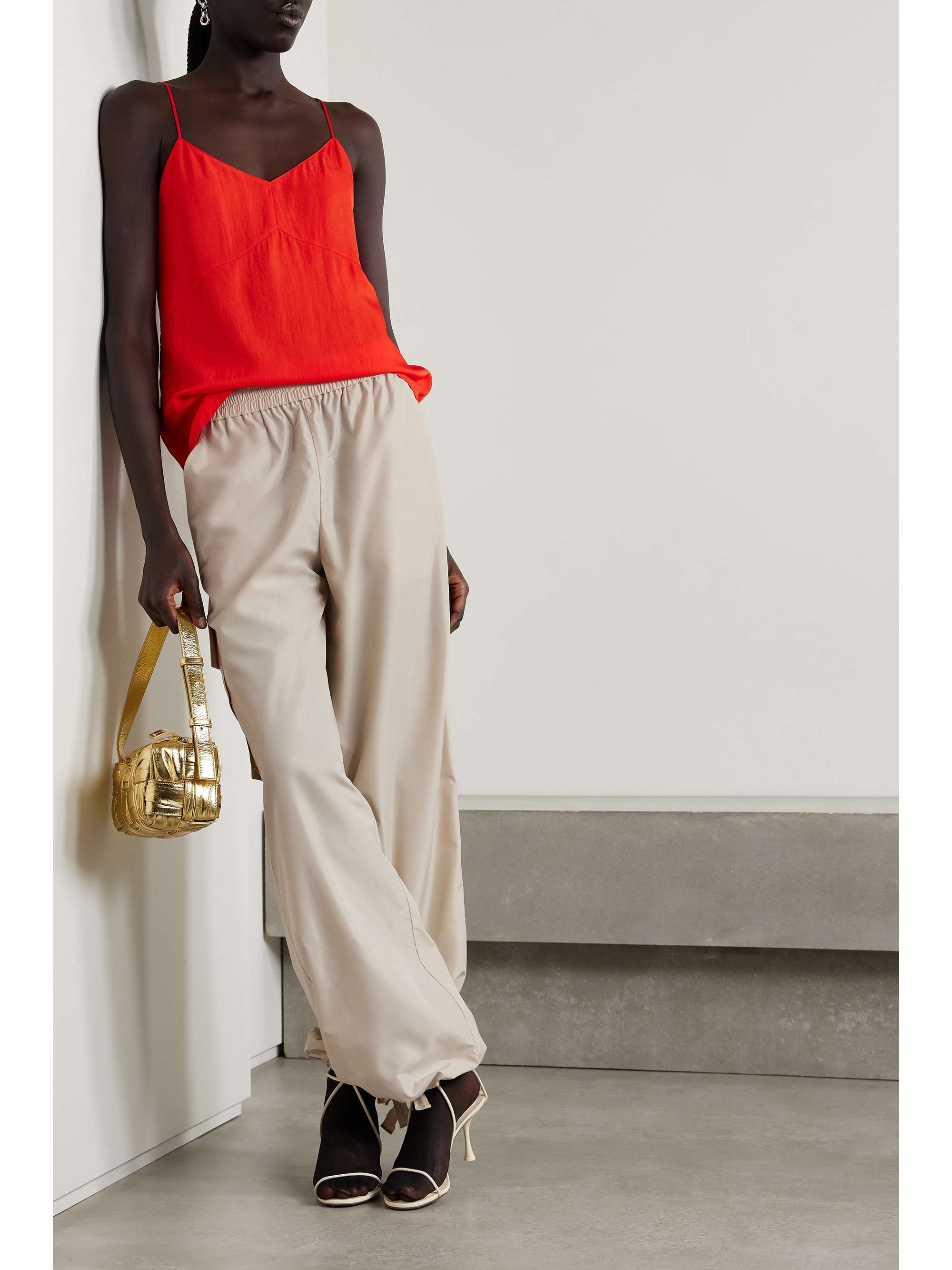 TIBI 