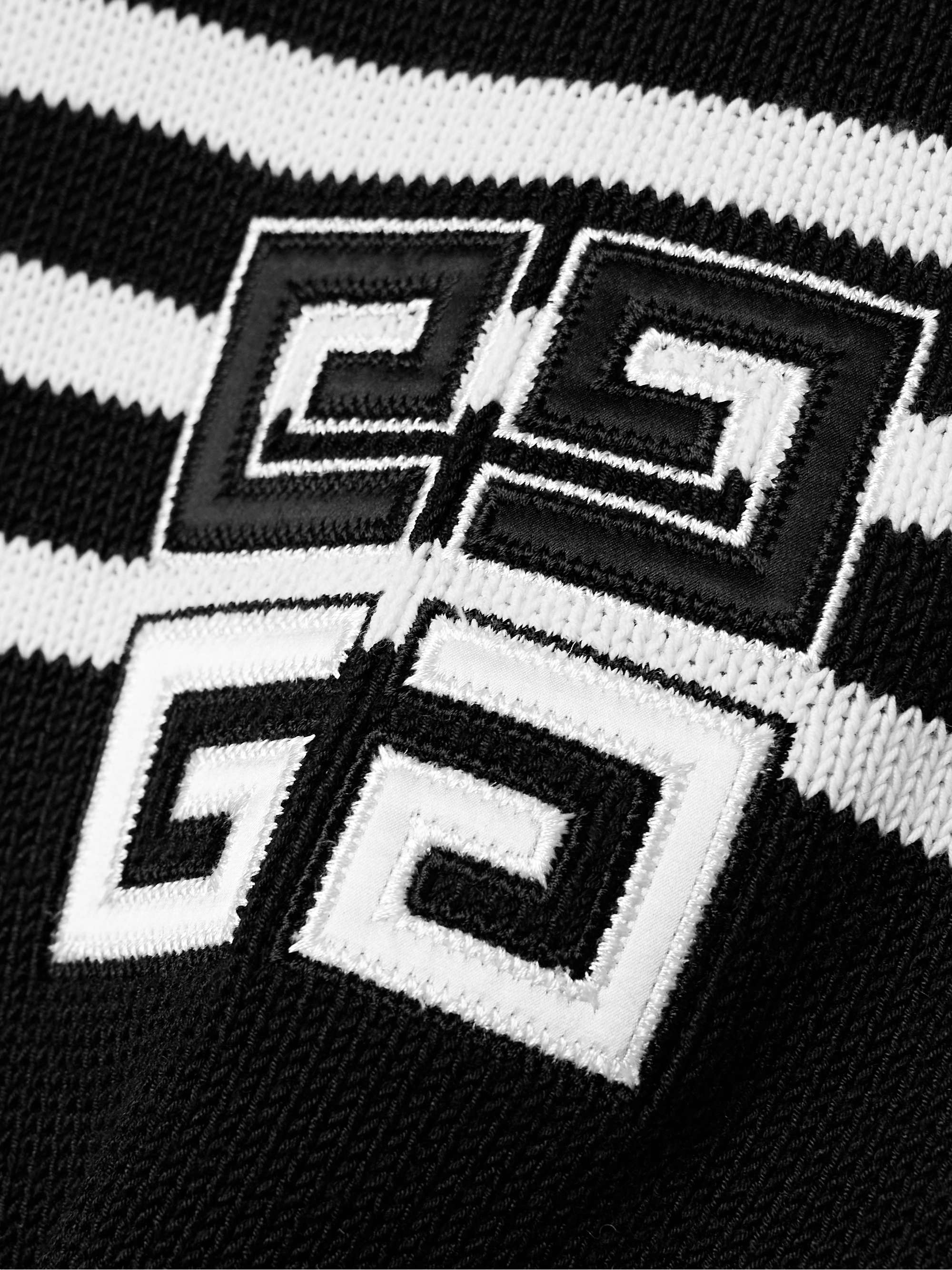 GIVENCHY 
