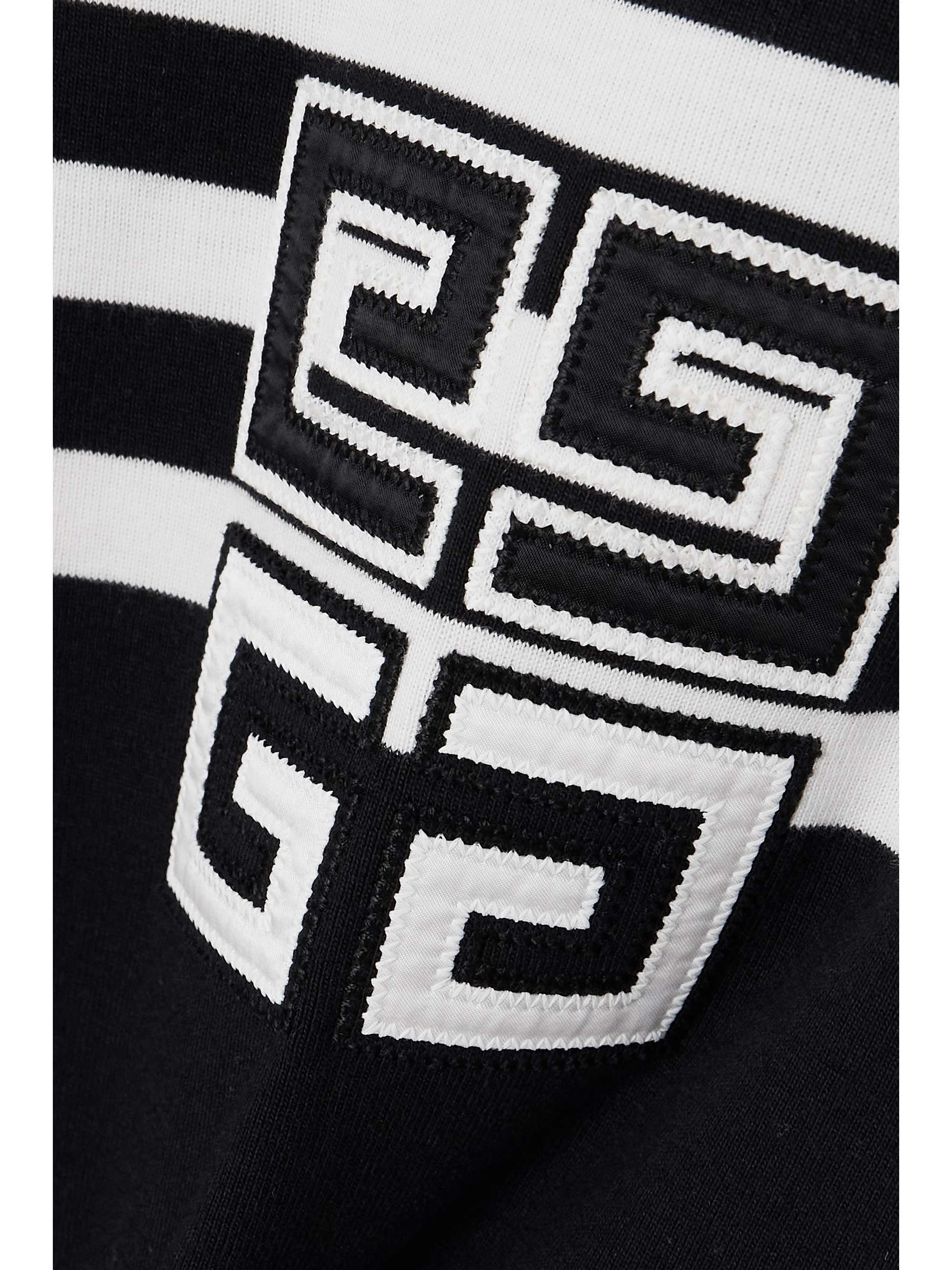 GIVENCHY 