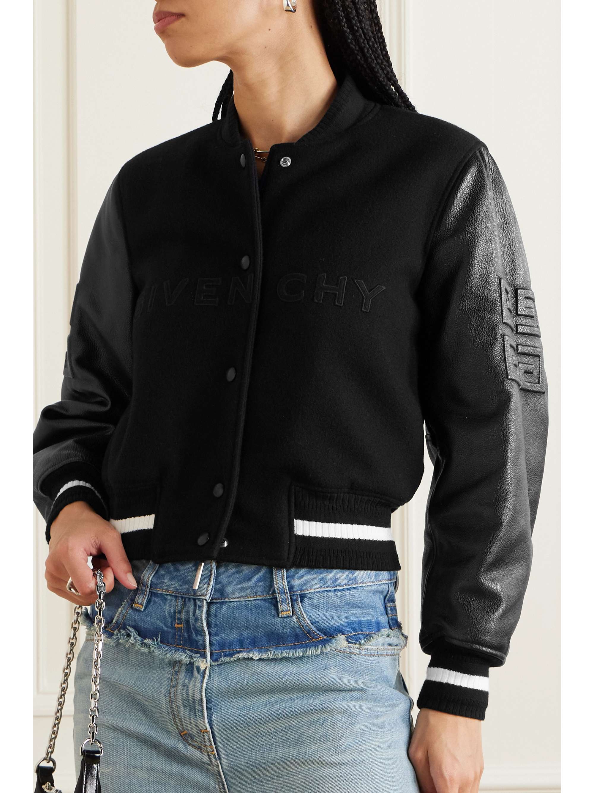 GIVENCHY 