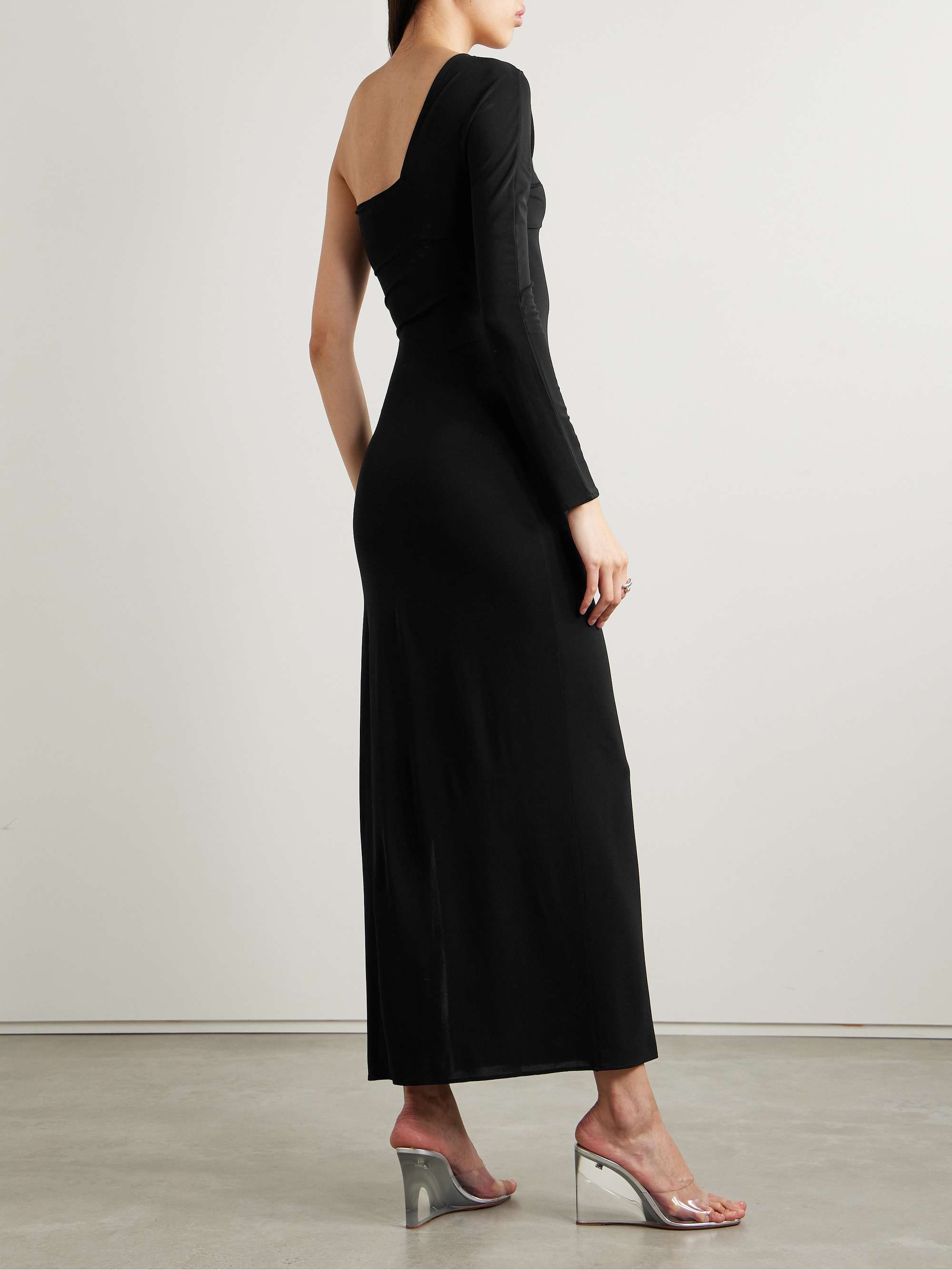 COURRÈGES 