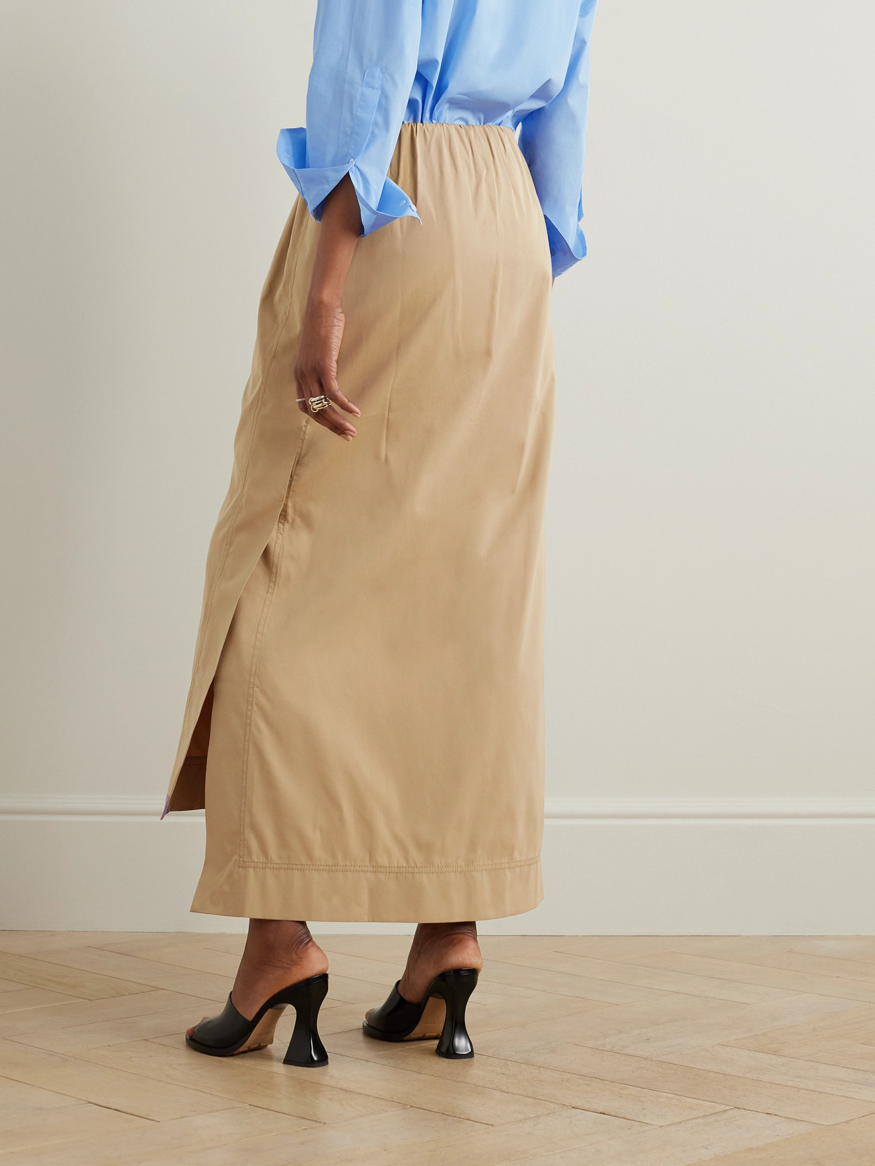 Sasuphi Gilda Gathered Cotton And Silk-blend Maxi Skirt In Neutrals